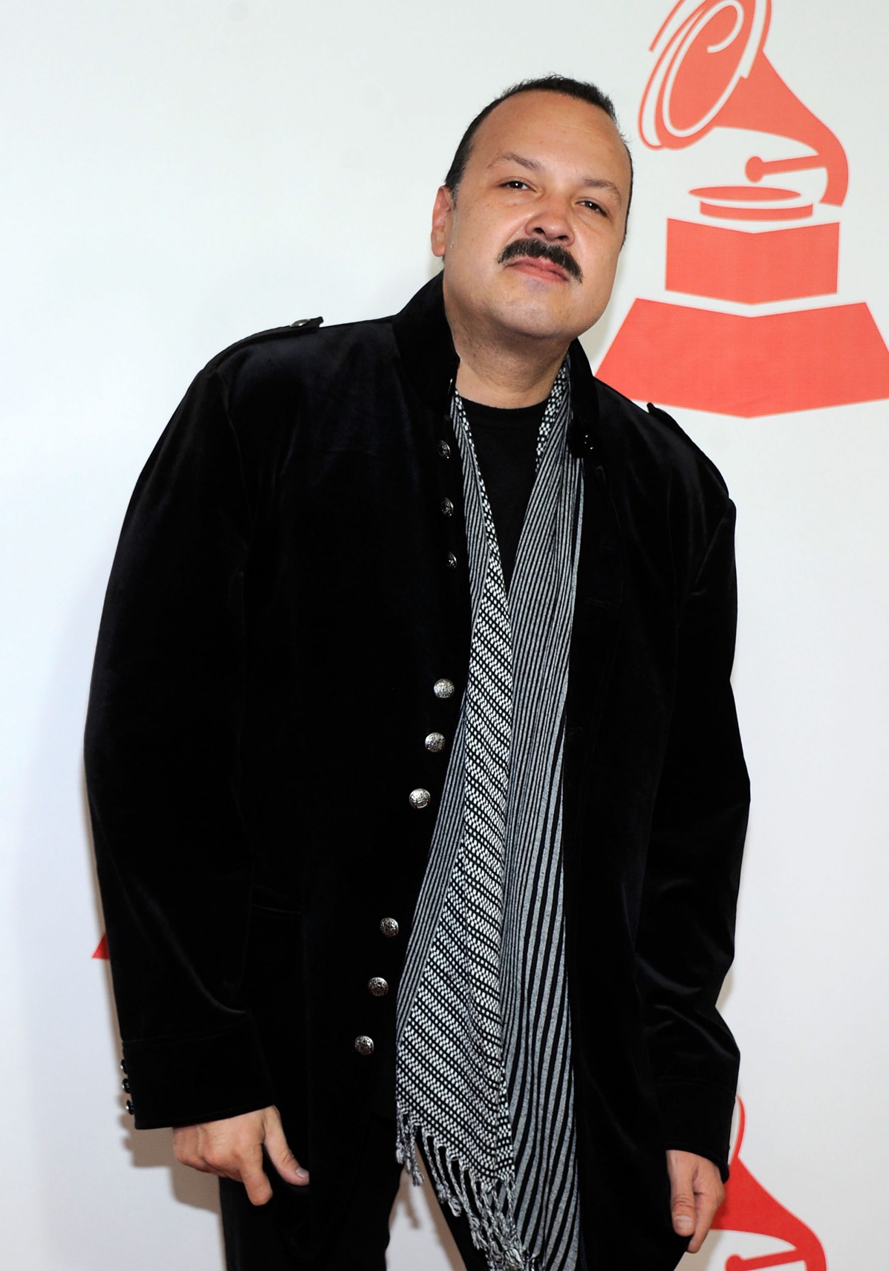 Pepe Aguilar photo 3