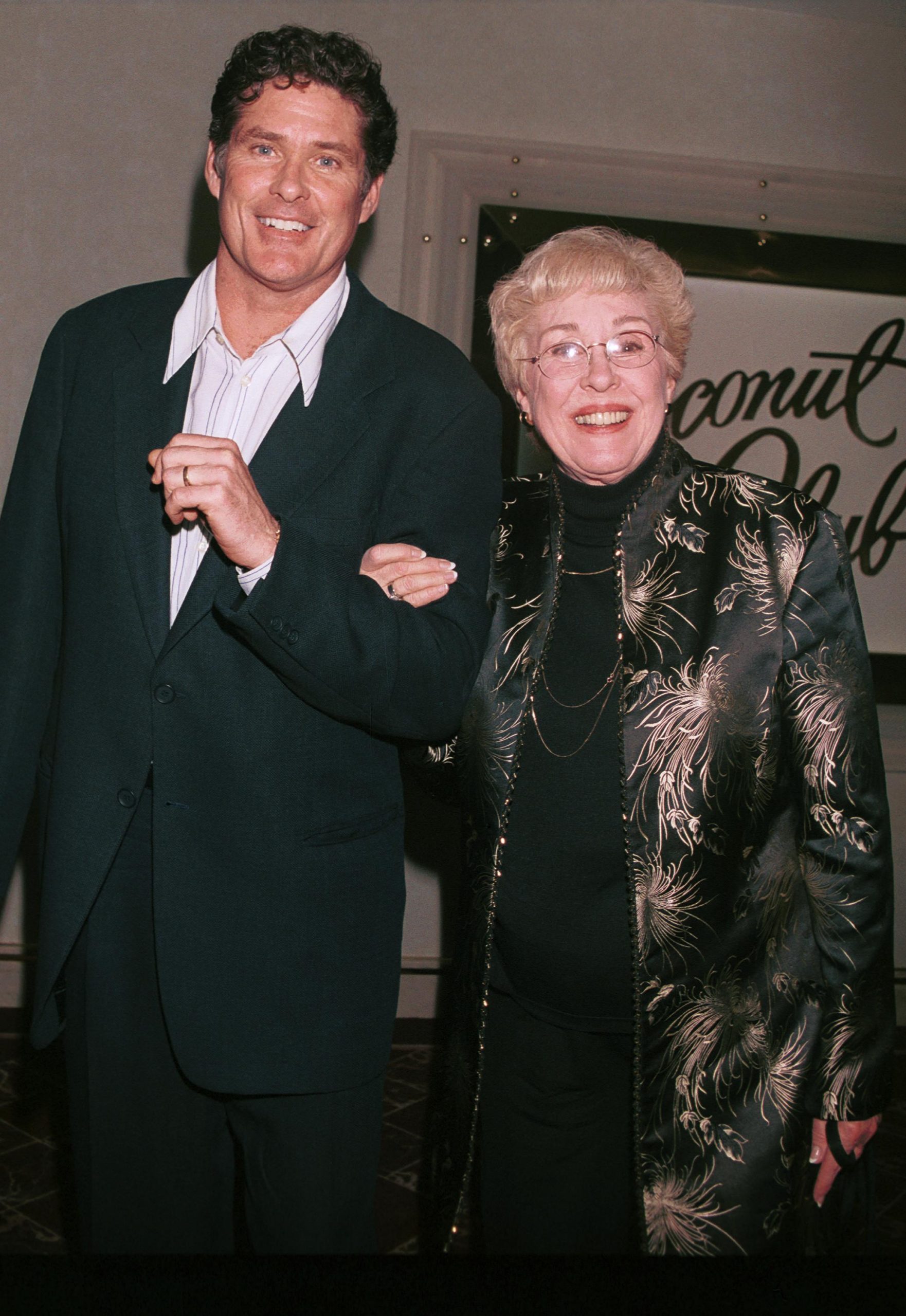 Polly Bergen photo