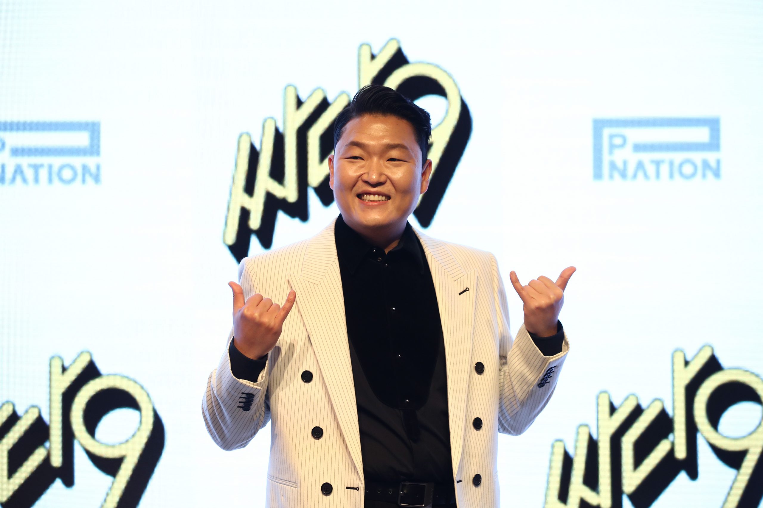 Psy photo 2