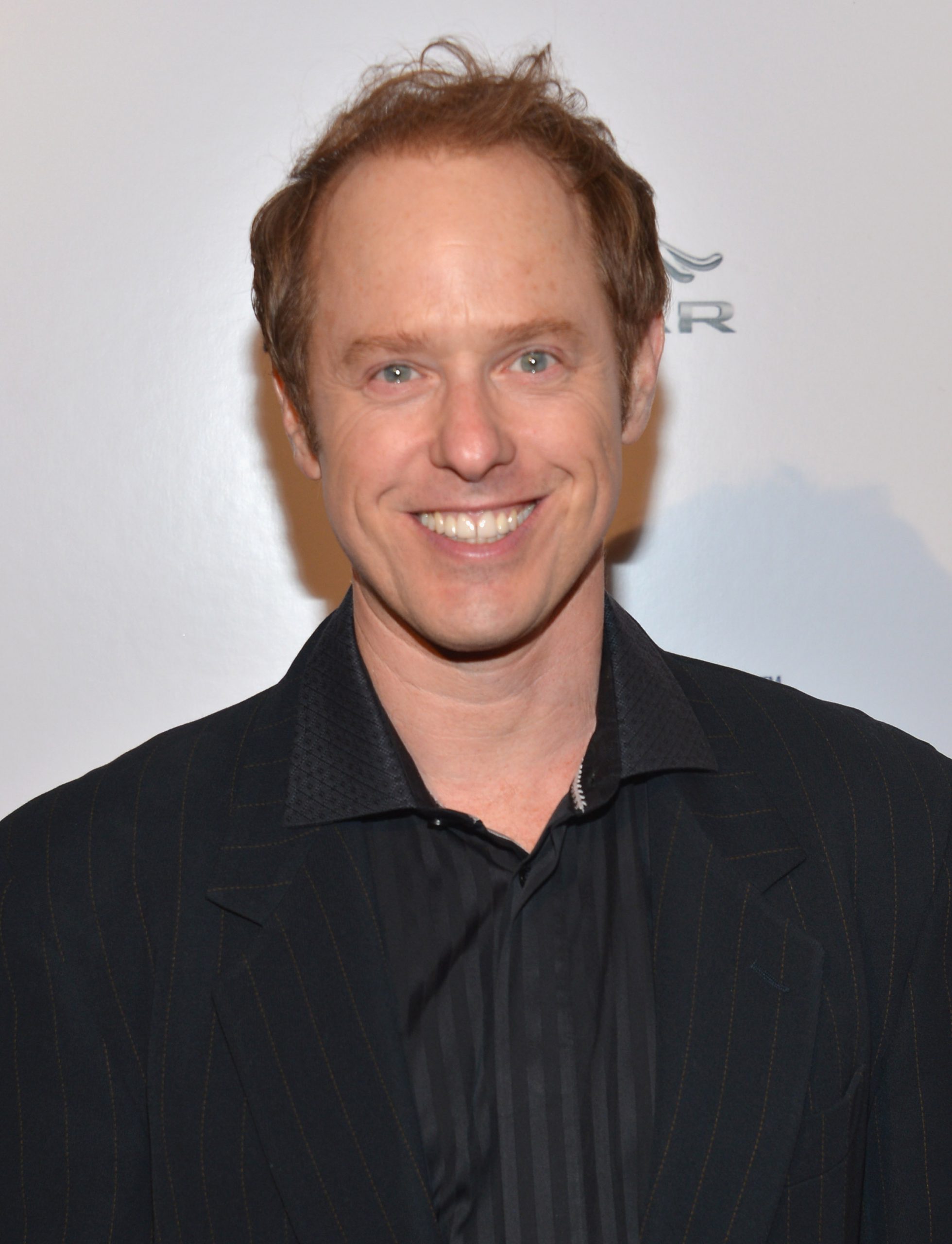 Raphael Sbarge photo 2