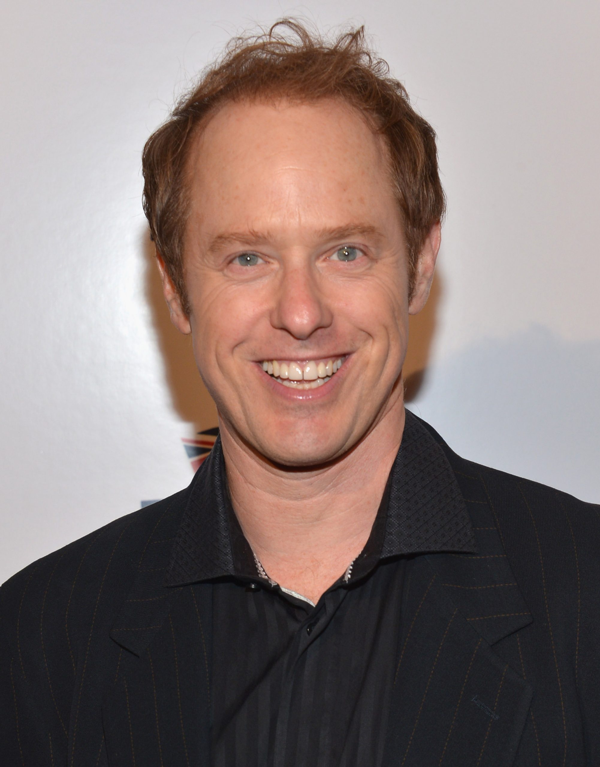 Raphael Sbarge photo 3