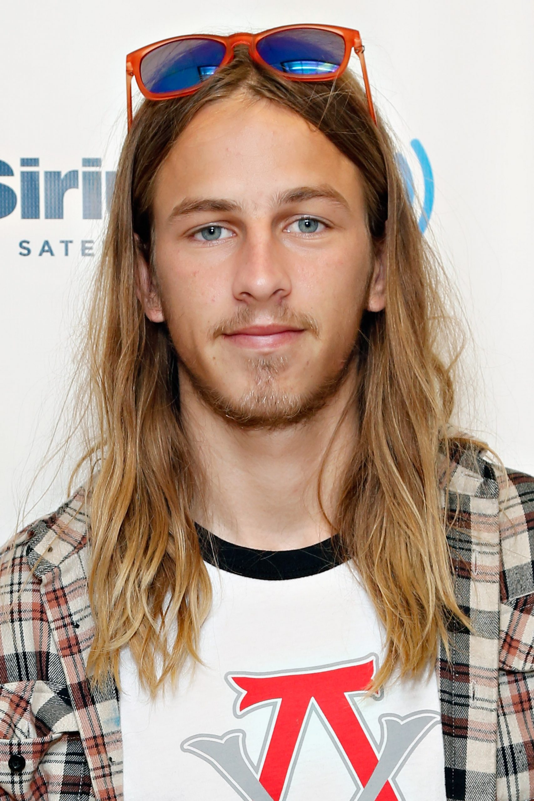 Riley Hawk photo 2