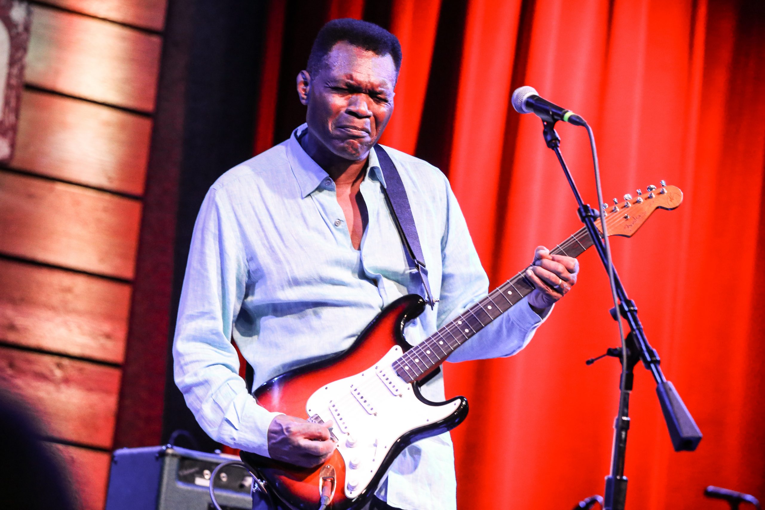 Robert Cray photo