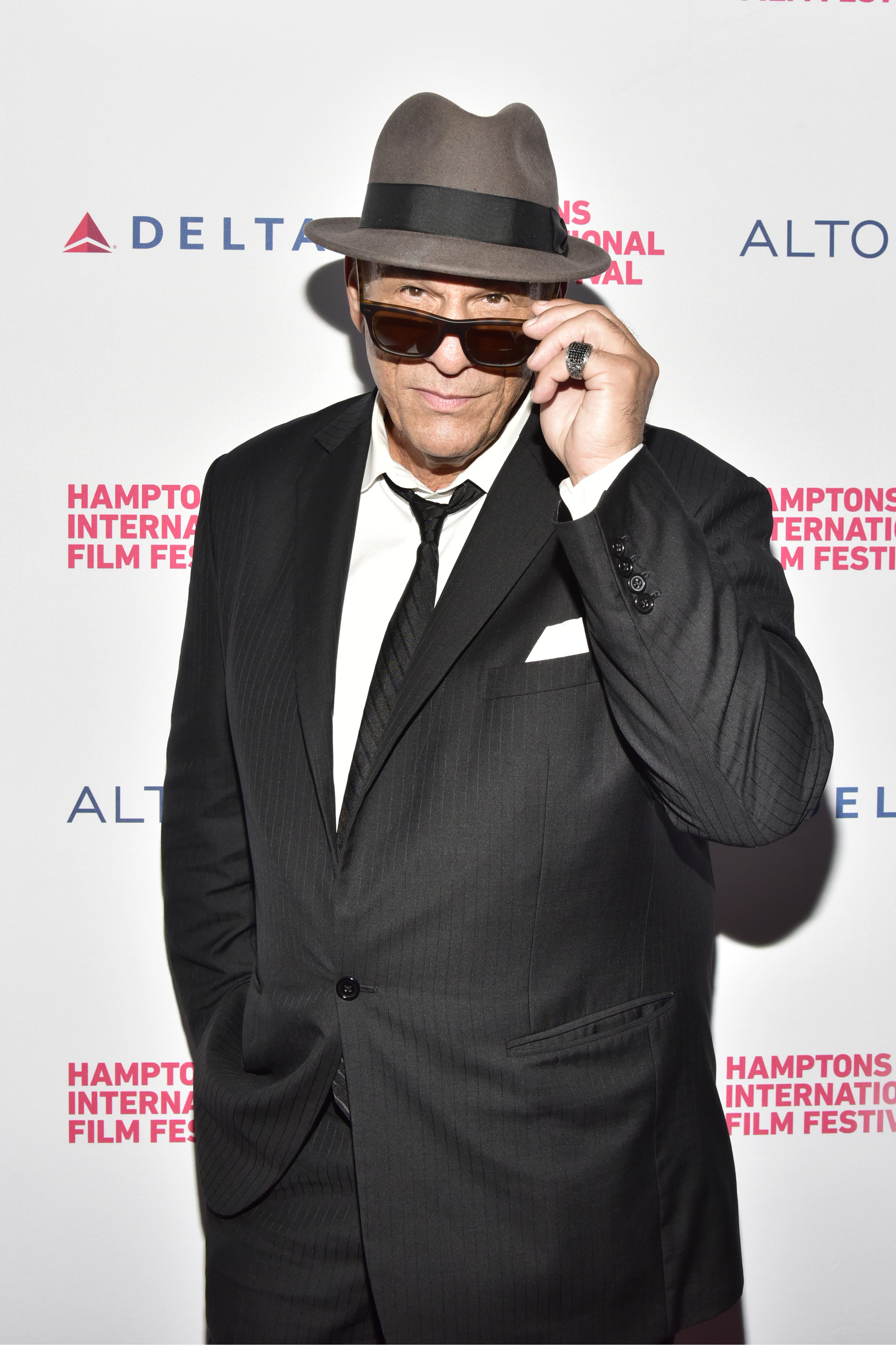 Robert Davi photo 3