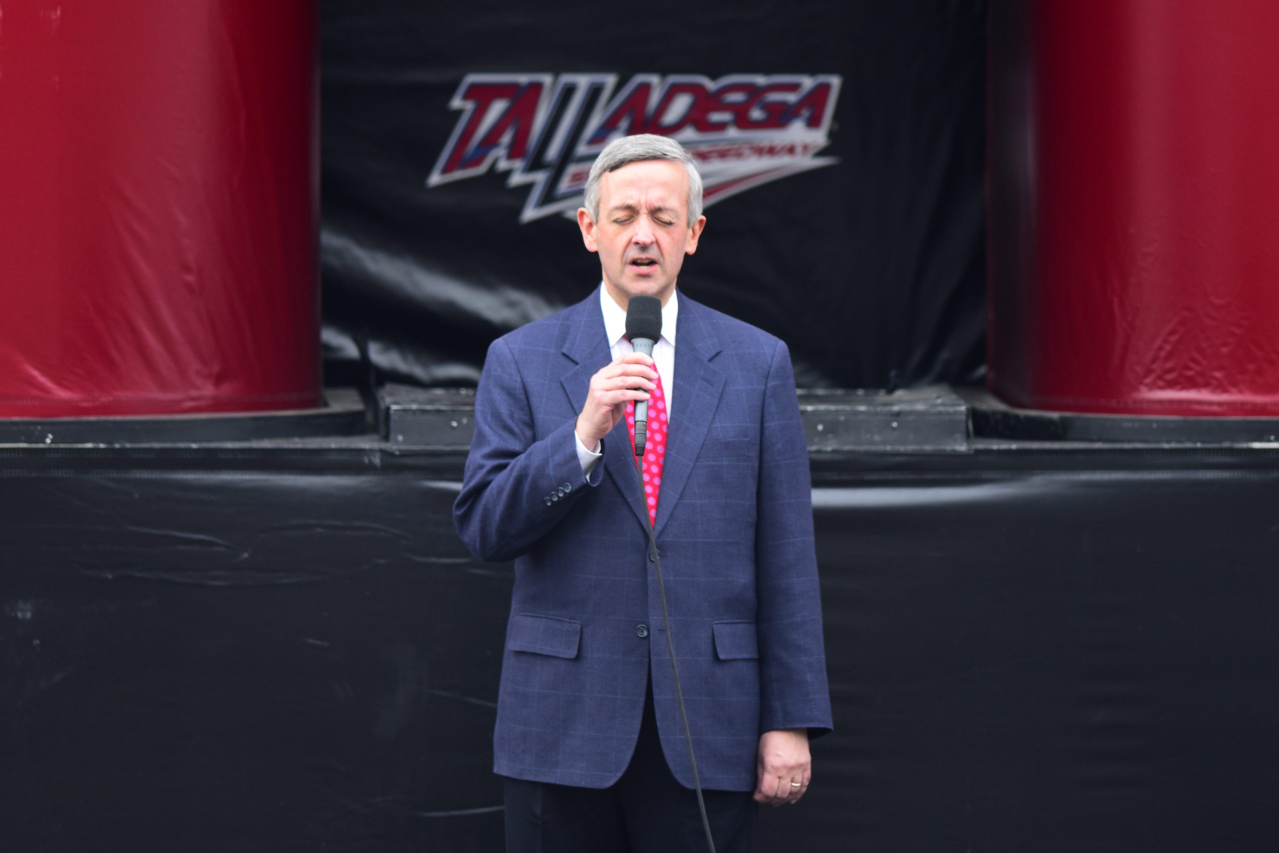 Robert Jeffress photo 3