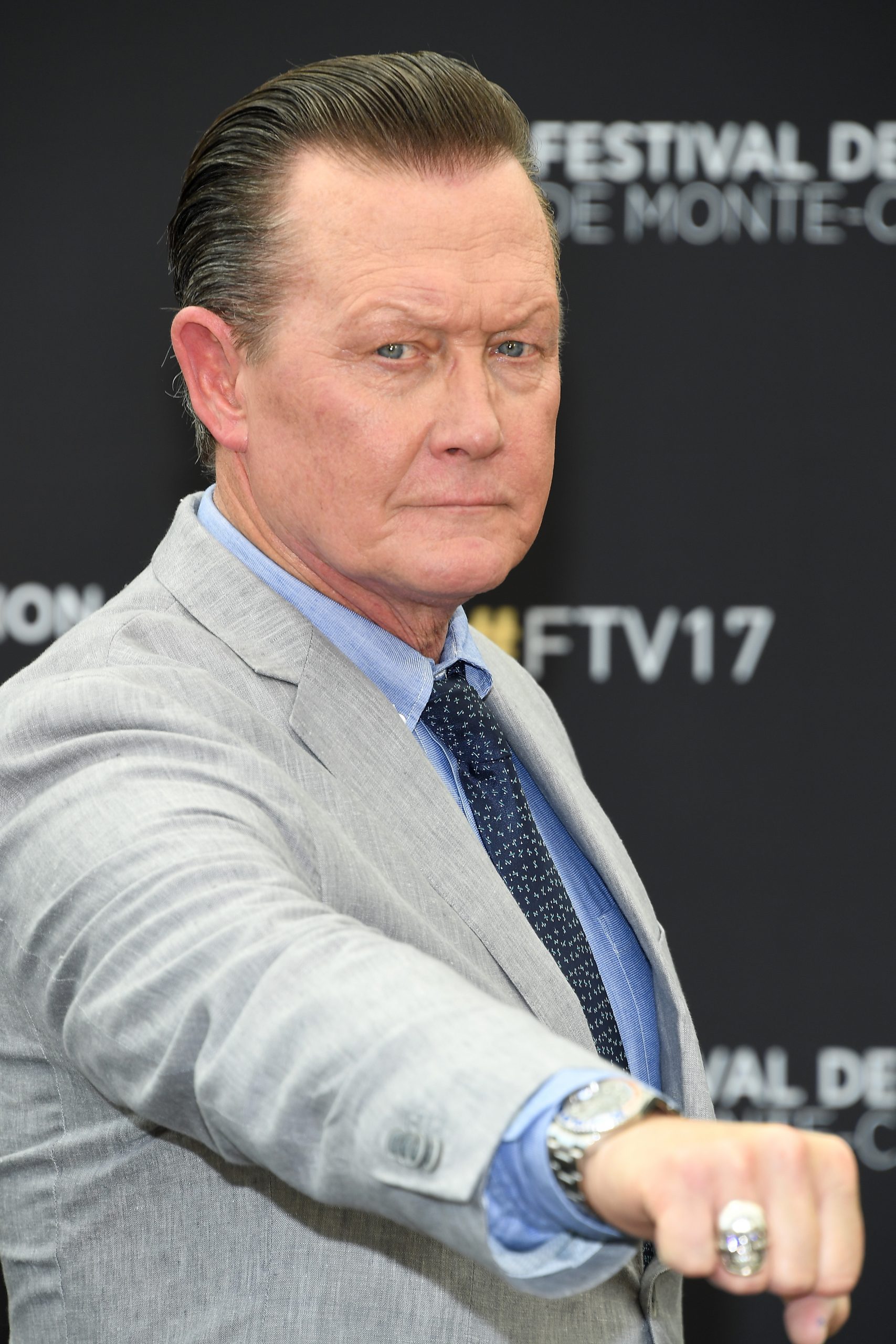 Robert Patrick photo 3