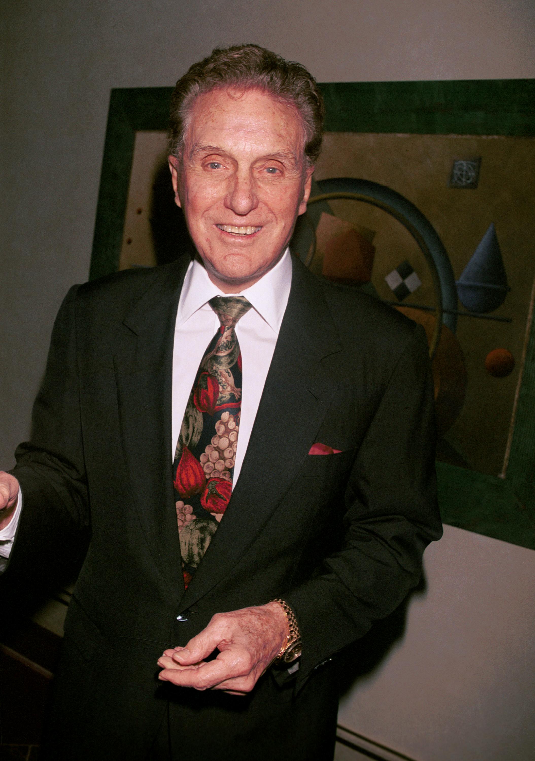 Robert Stack photo 3