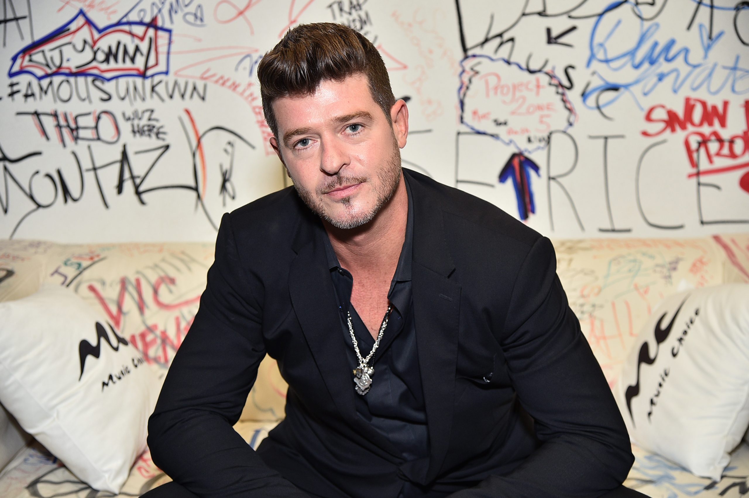 Robin Thicke photo