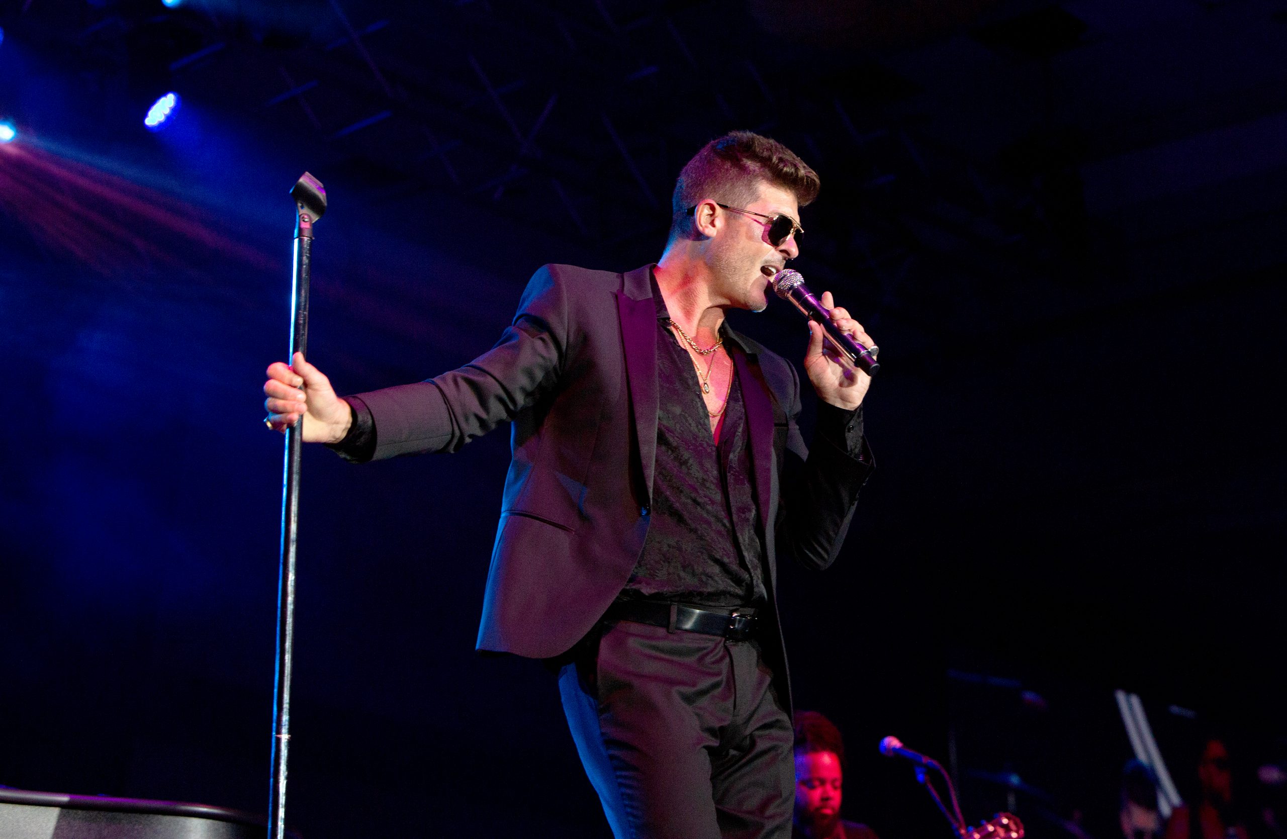 Robin Thicke photo 2