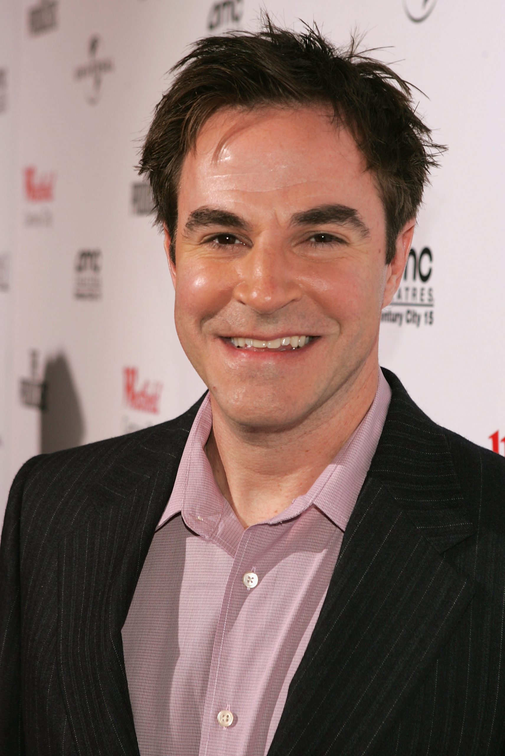 Roger Bart photo