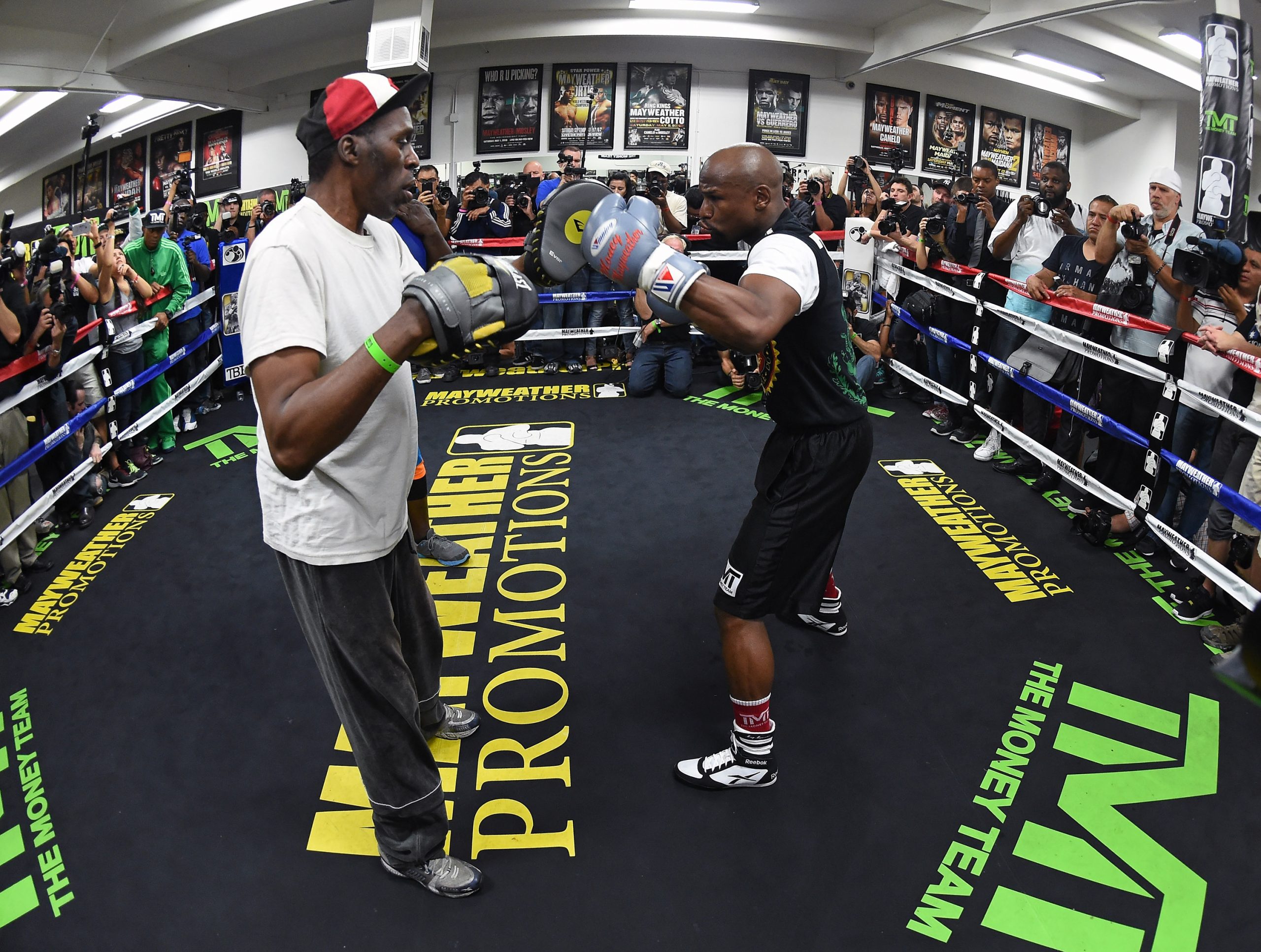 Roger Mayweather photo