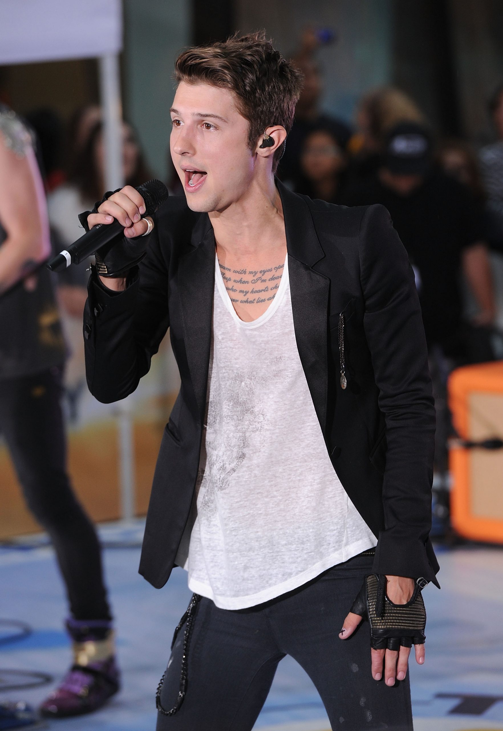 Ryan Follese photo 3