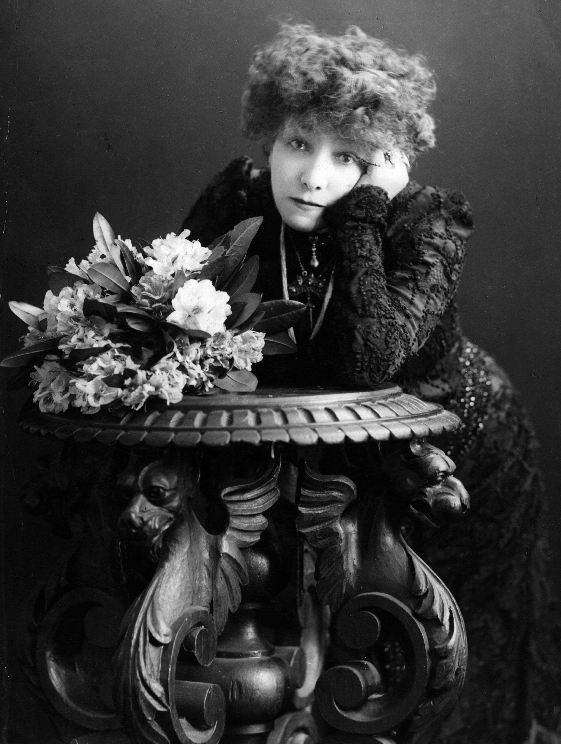 Sarah Bernhardt photo