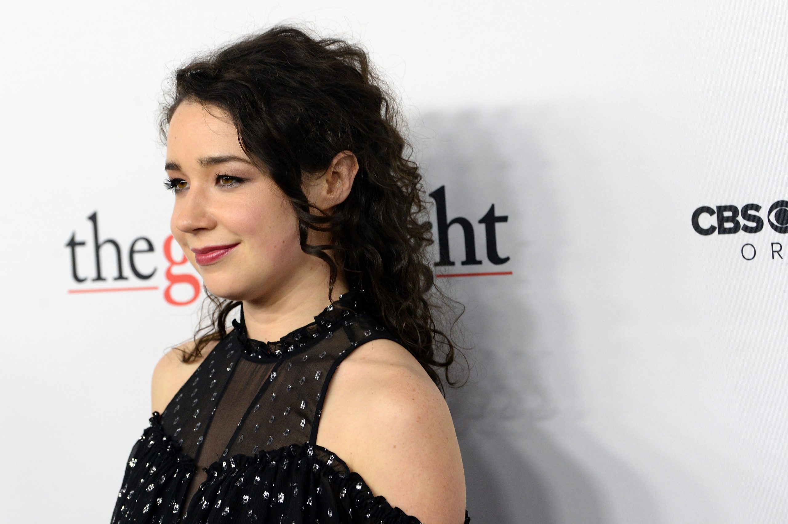 Sarah Steele photo