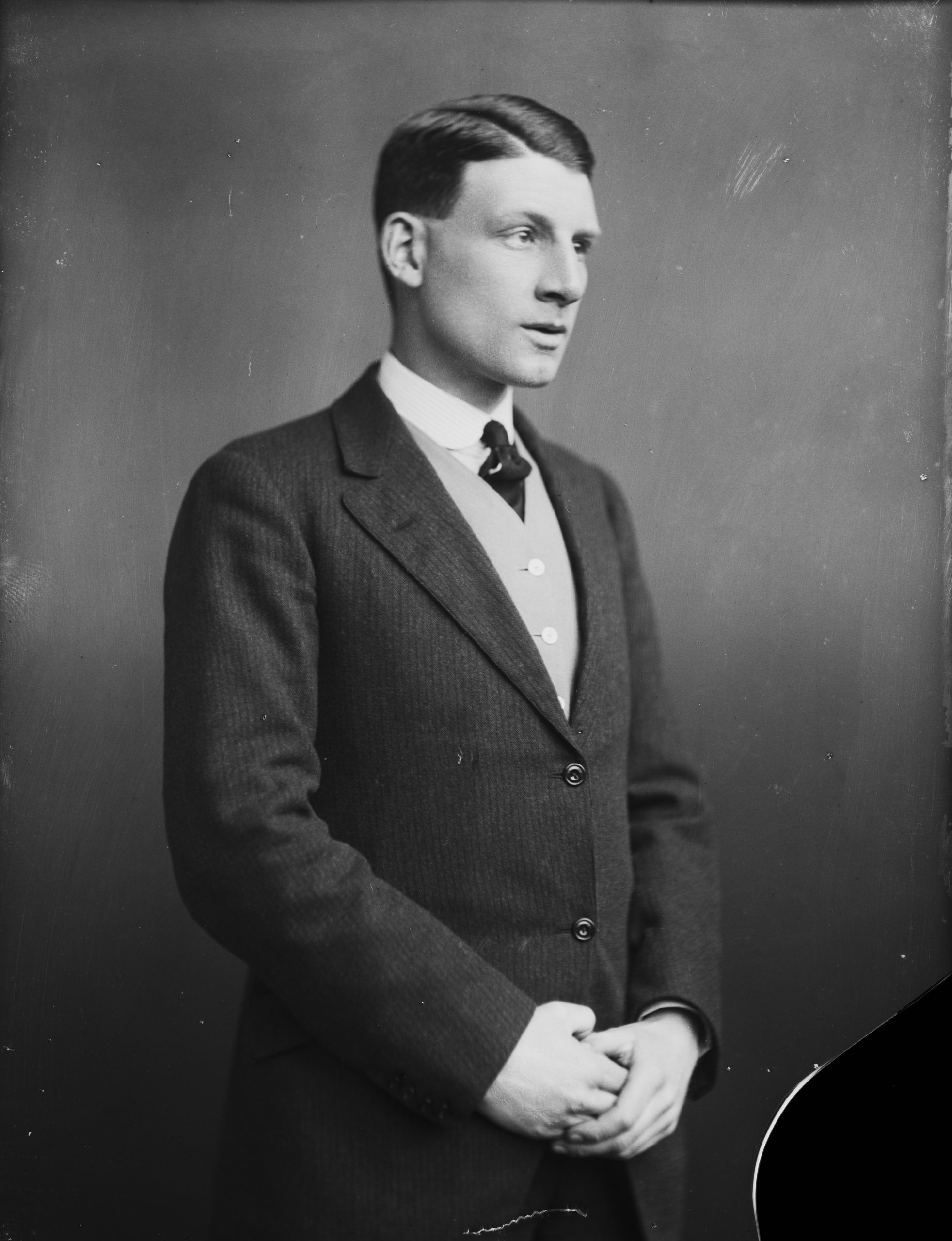 Siegfried Sassoon photo