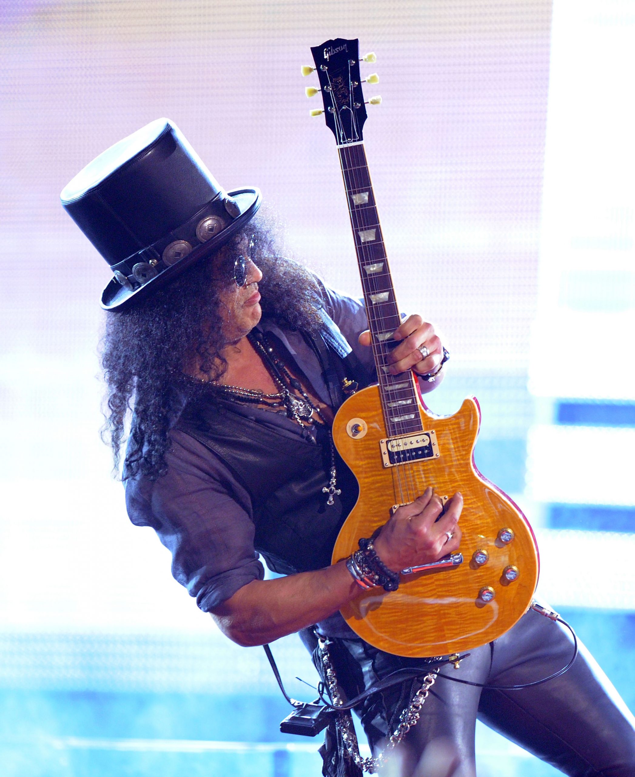 Slash photo 3