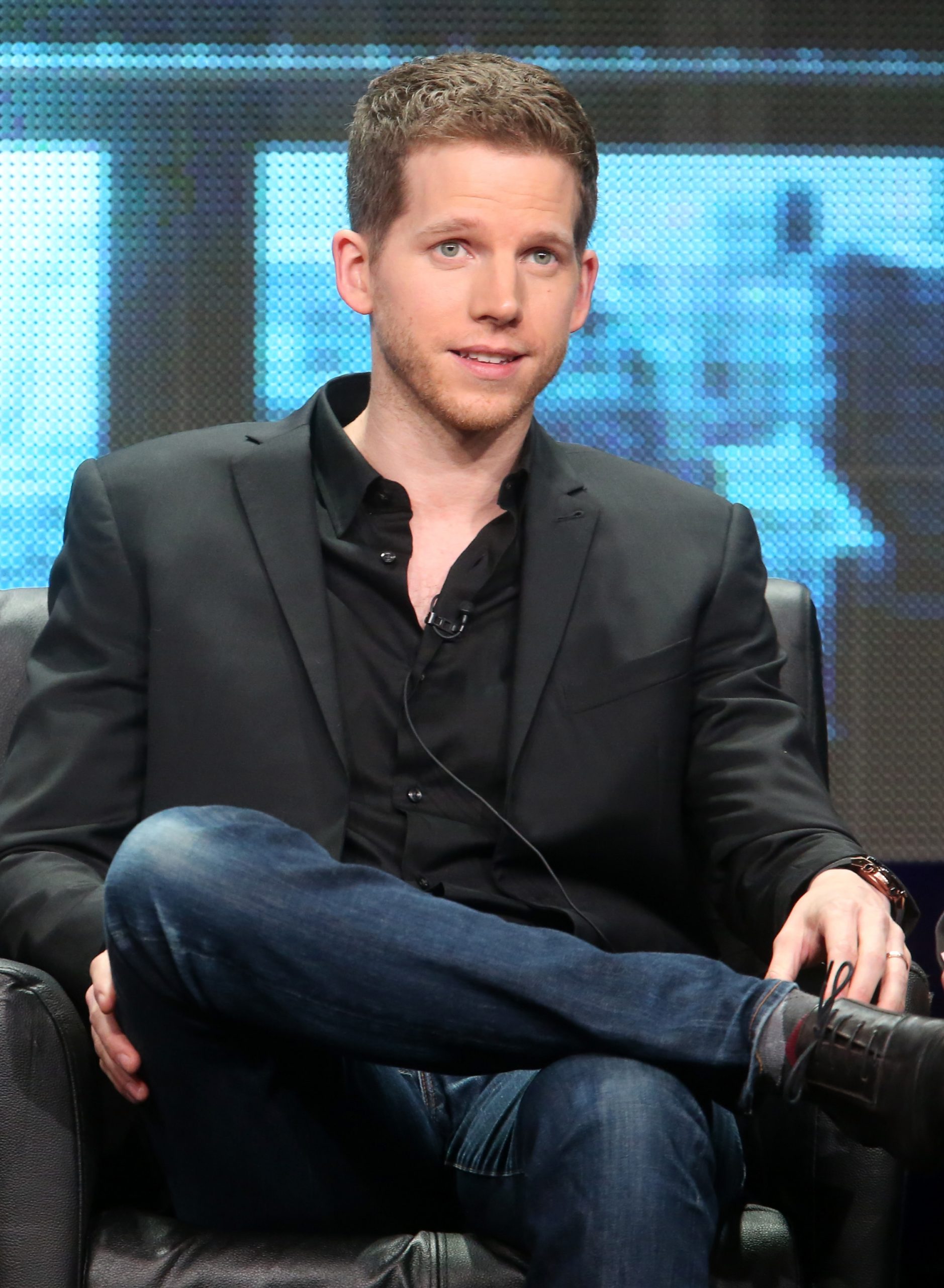 Stark Sands photo