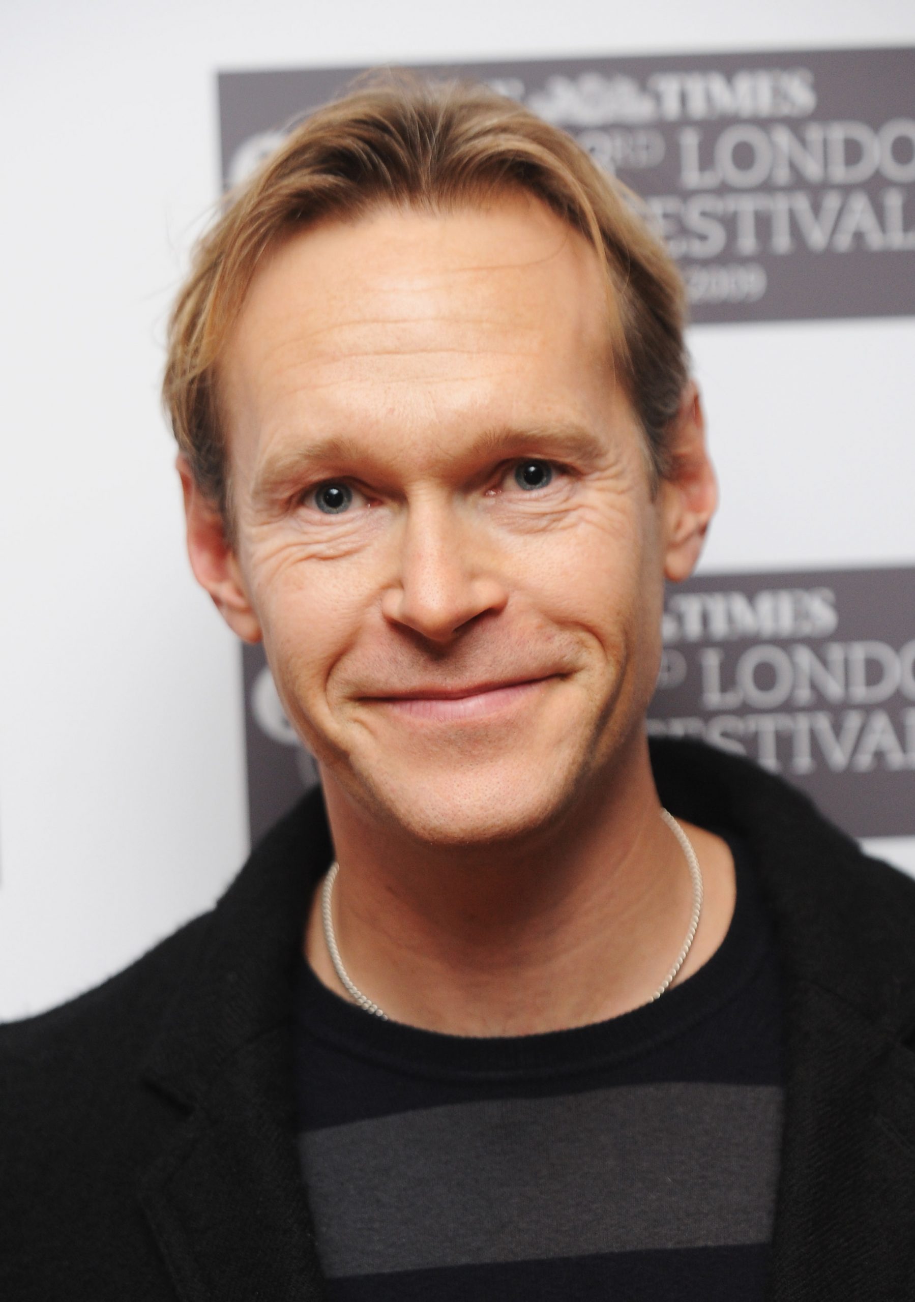 Steven Mackintosh photo 3