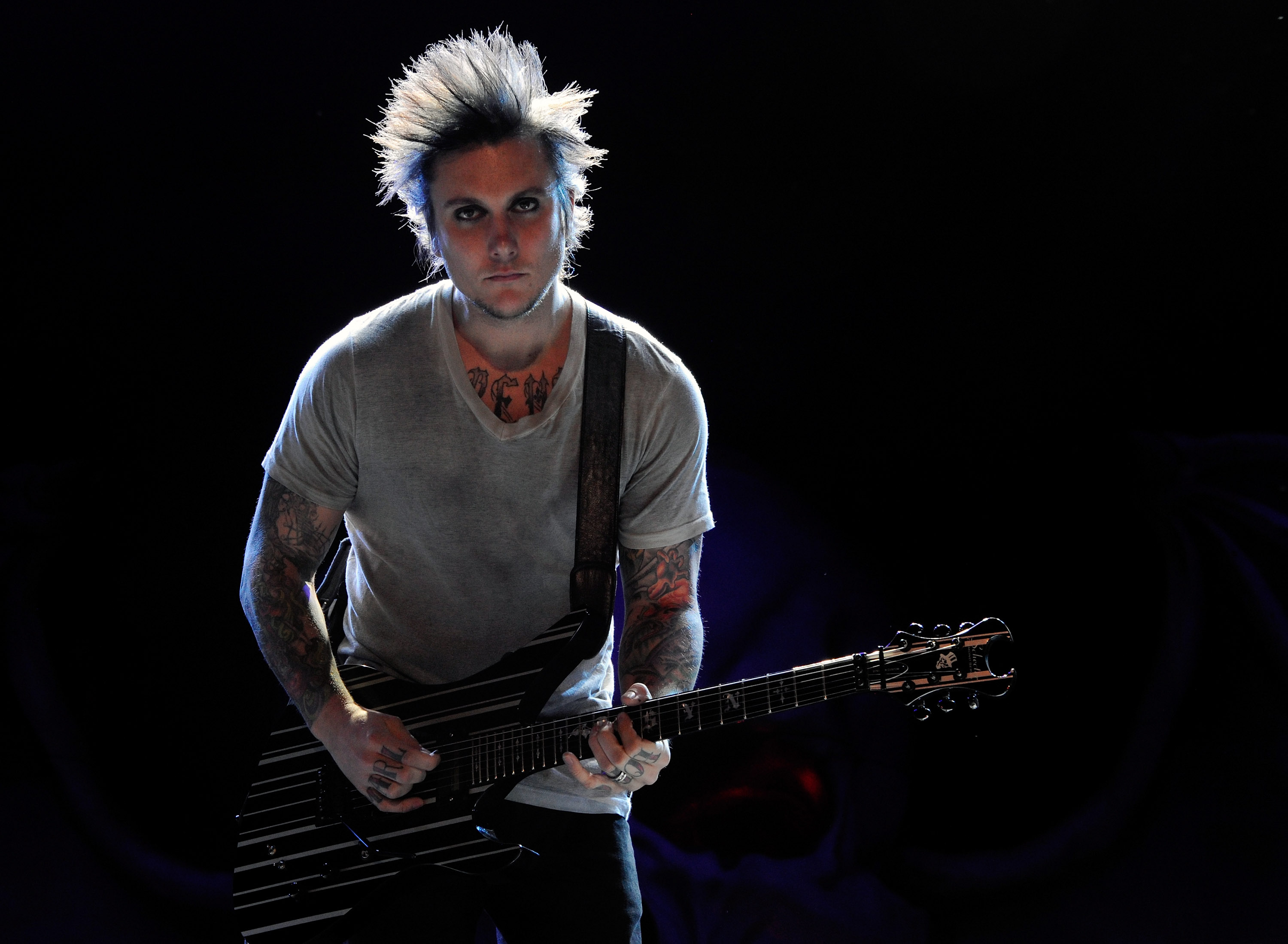 Synyster Gates photo 2