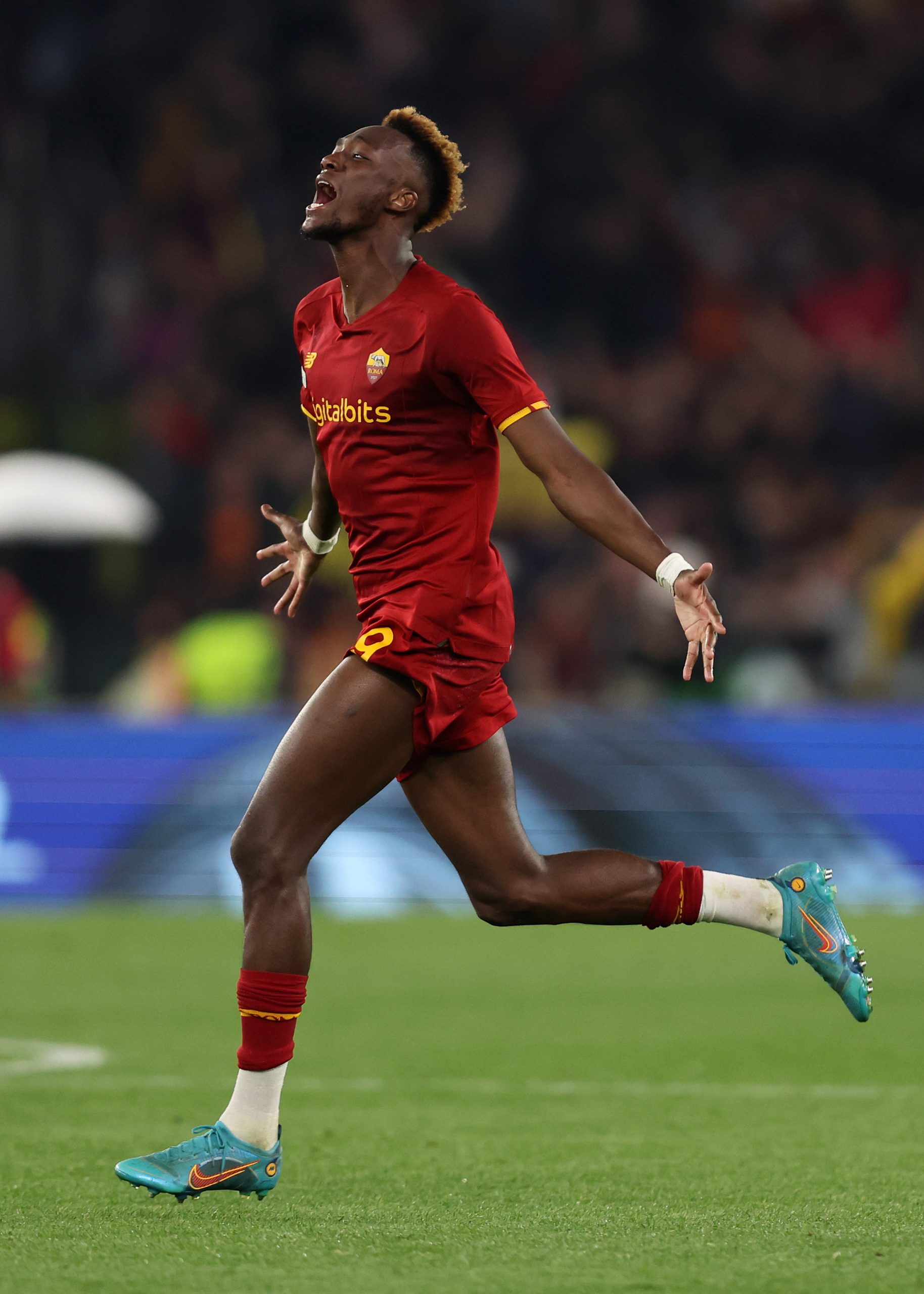 Tammy Abraham photo