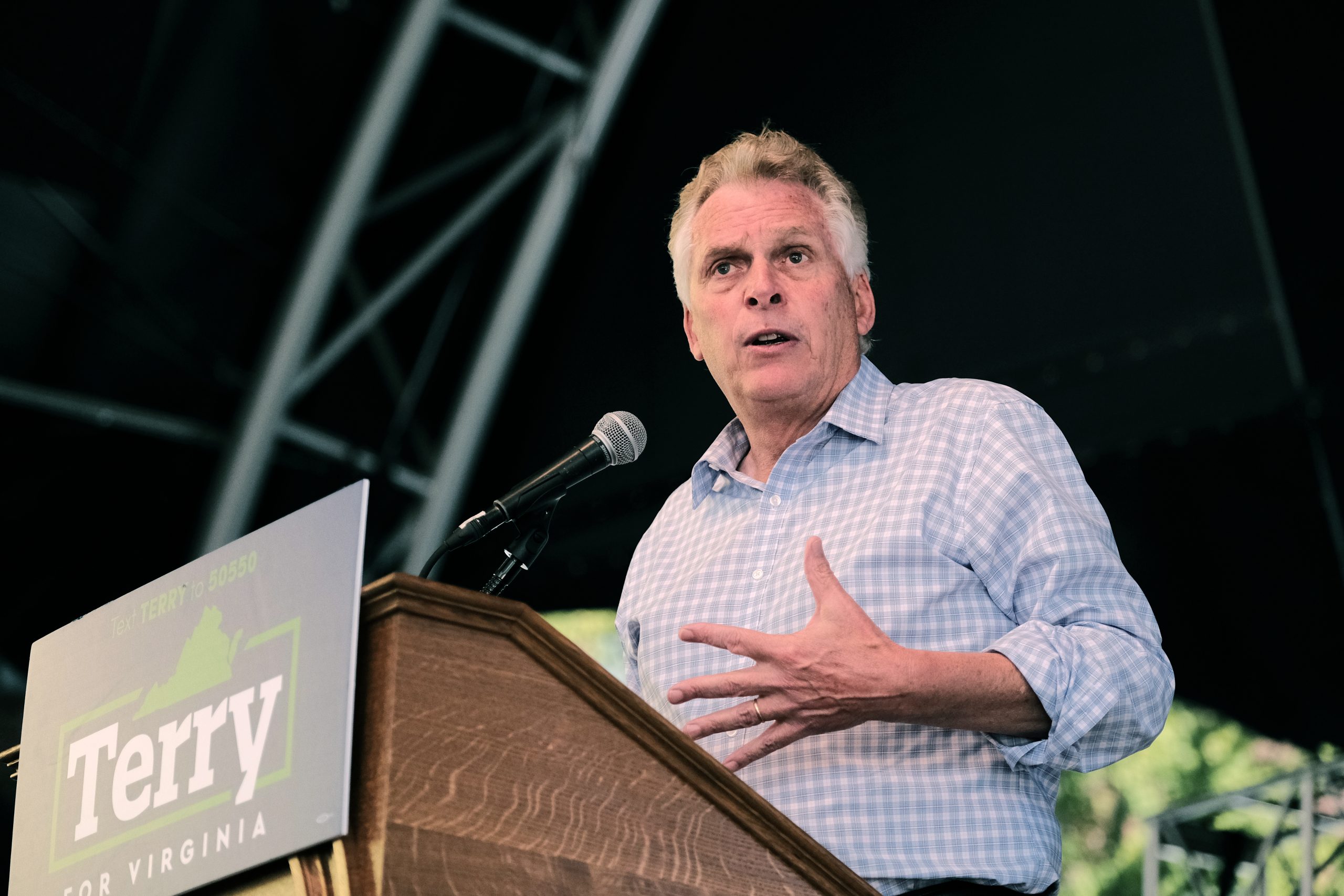 Terry McAuliffe photo