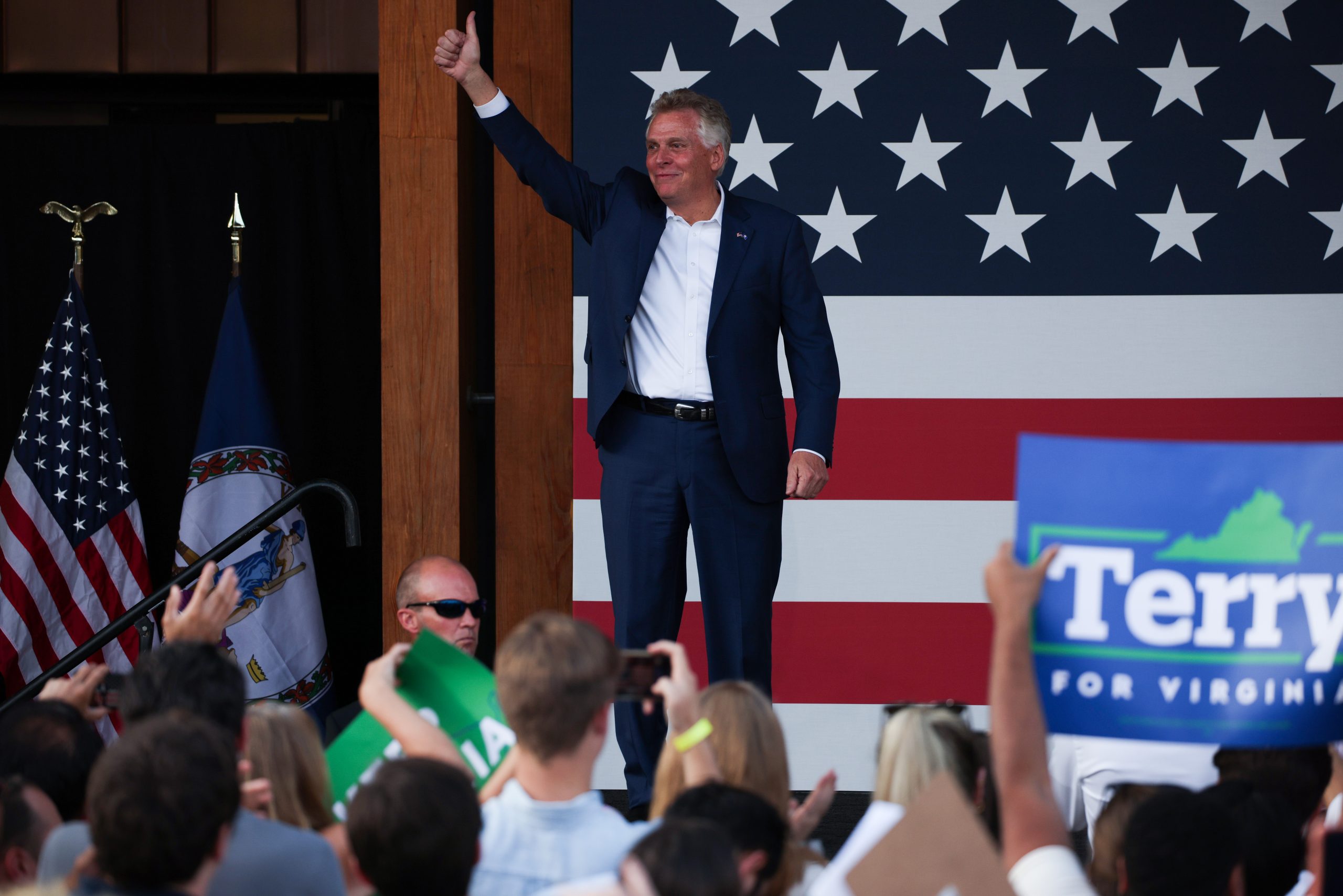 Terry McAuliffe photo 3