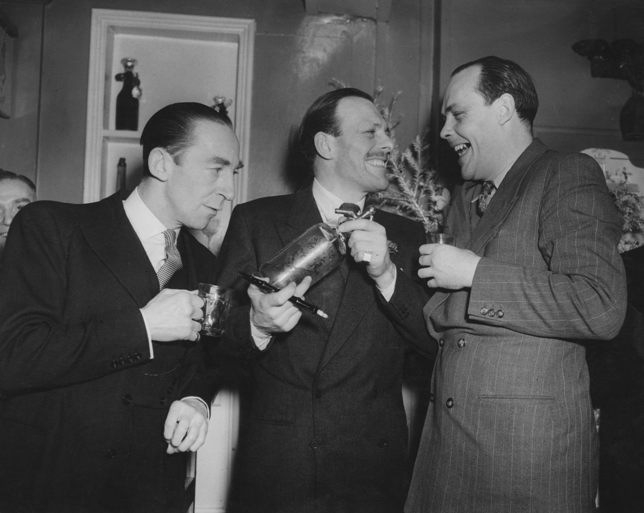 Terry-Thomas photo 3