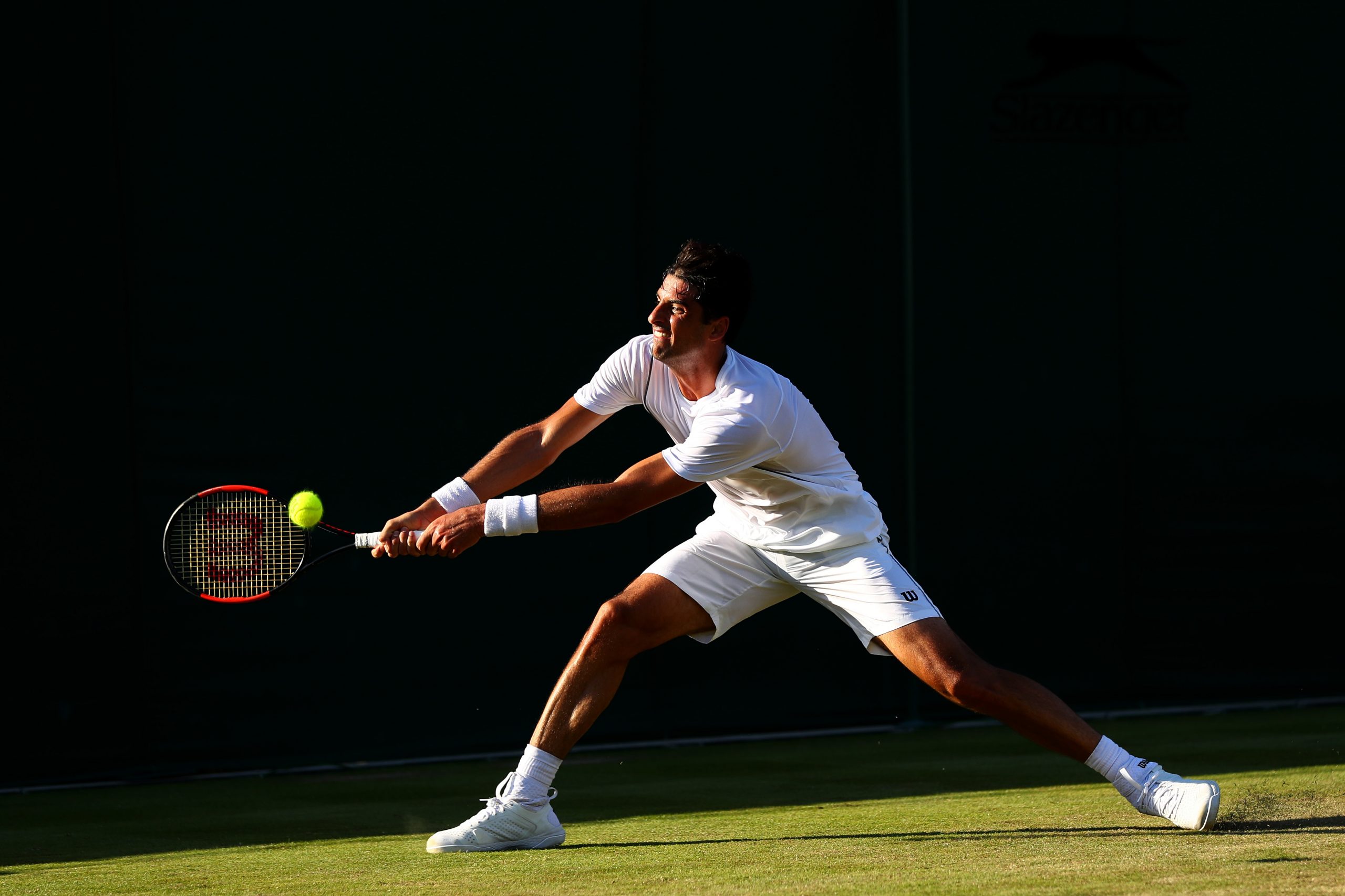 Thomaz Bellucci photo