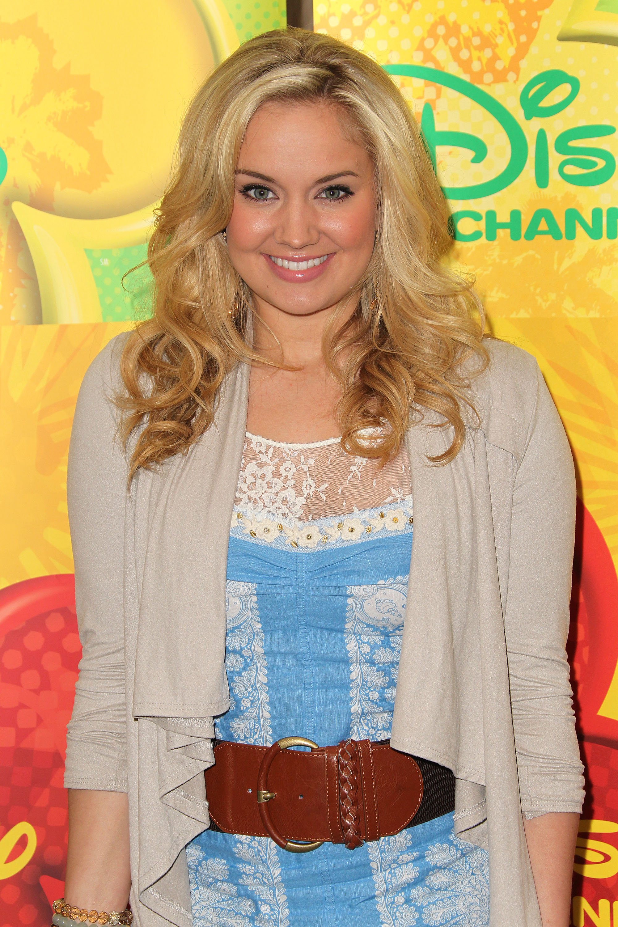 Tiffany Thornton photo 3