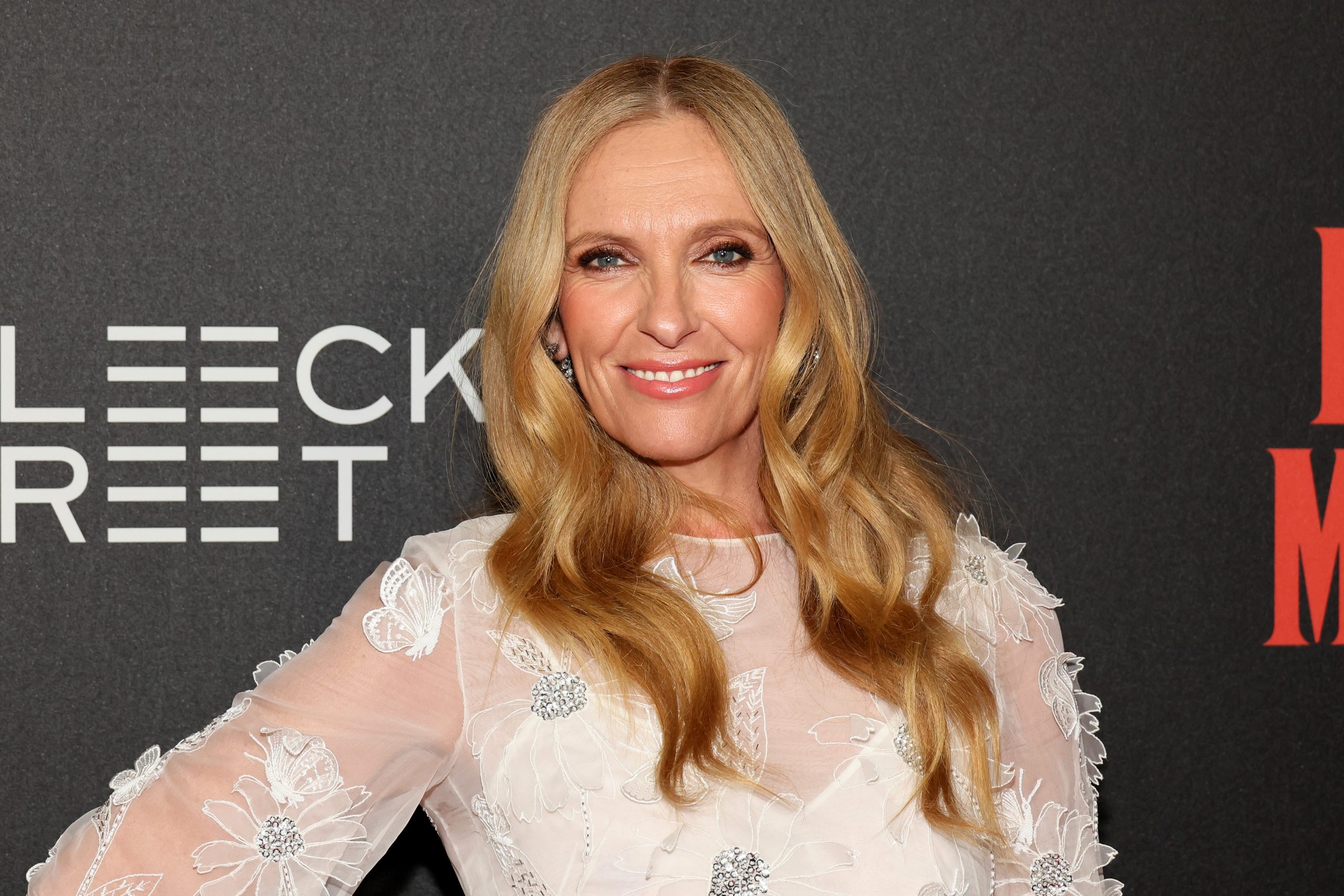 Toni Collette photo 2