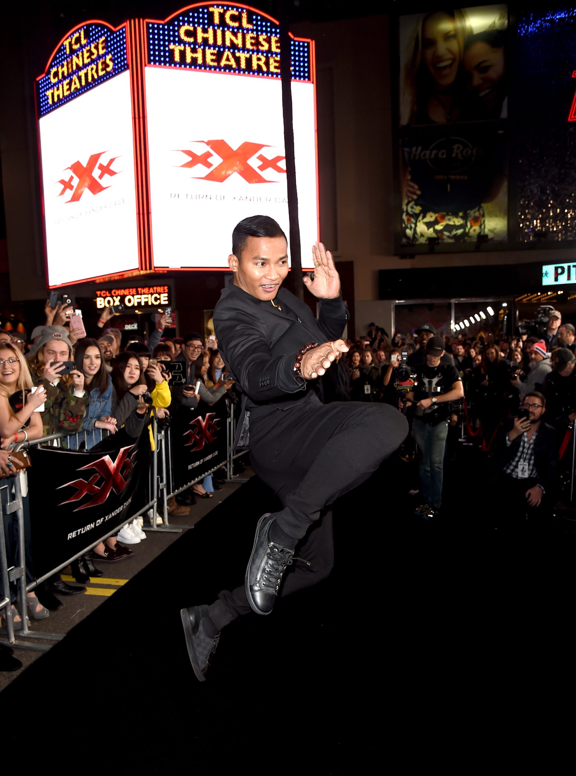 Tony Jaa photo 3