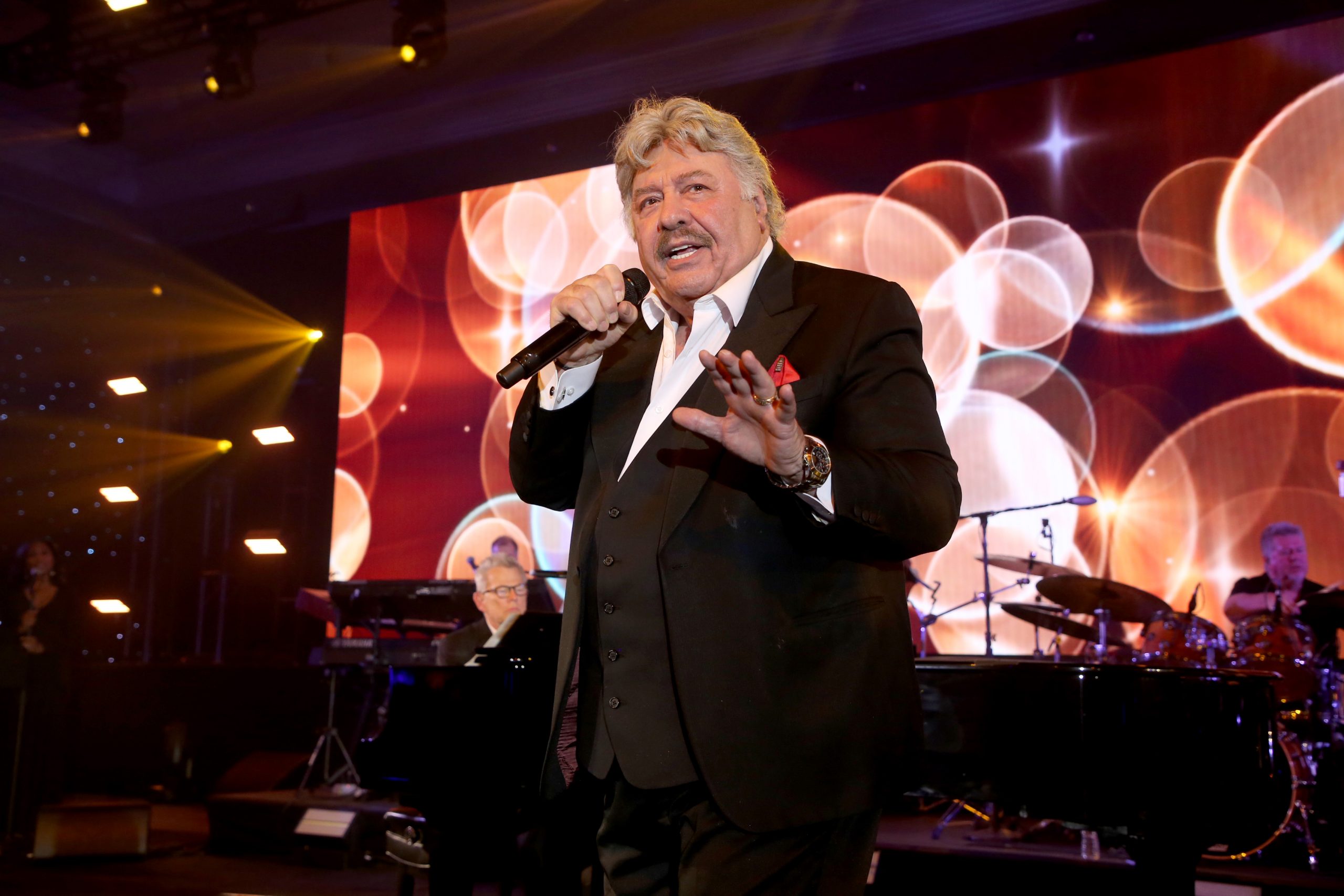 Tony Orlando photo 2