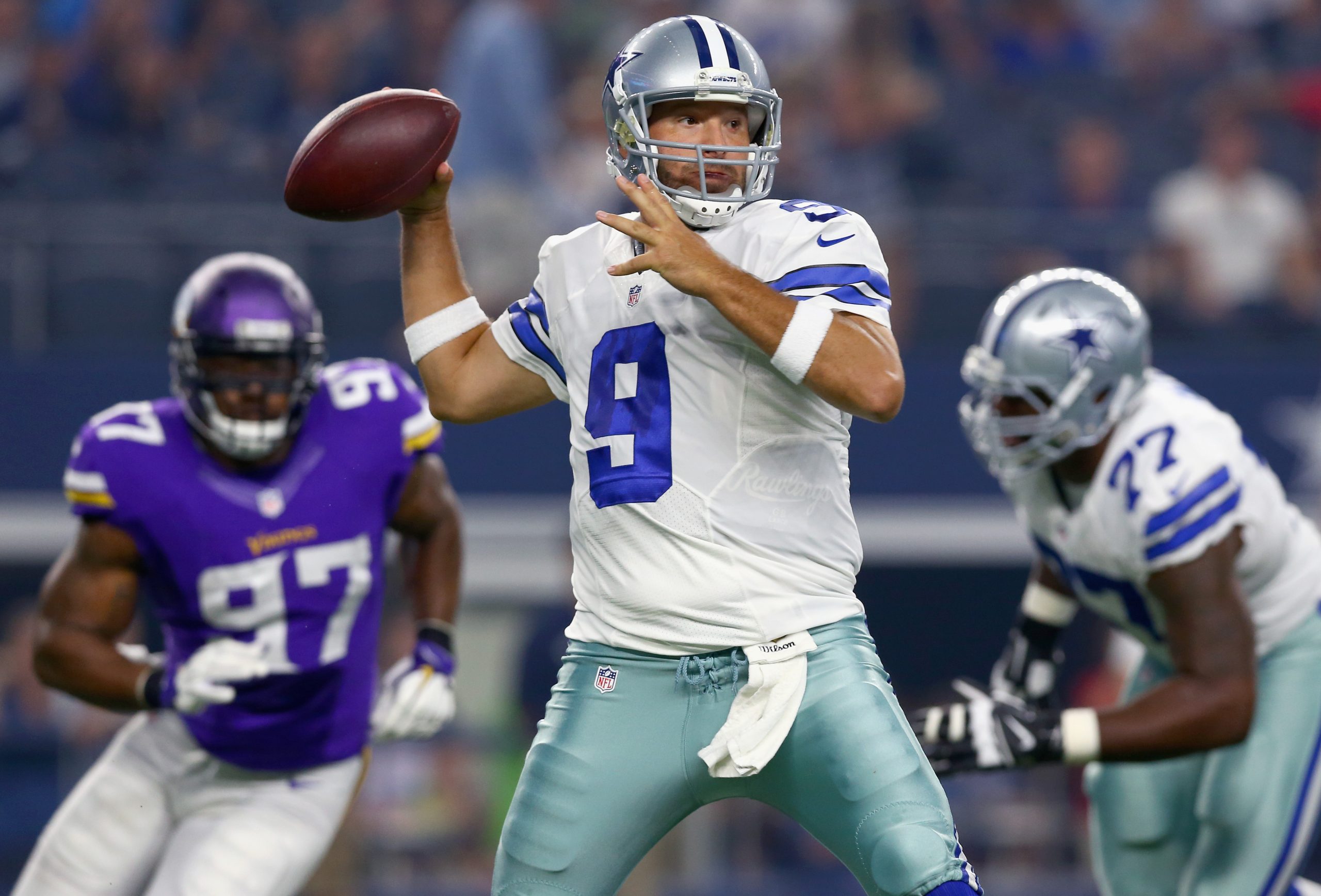 Tony Romo photo 2