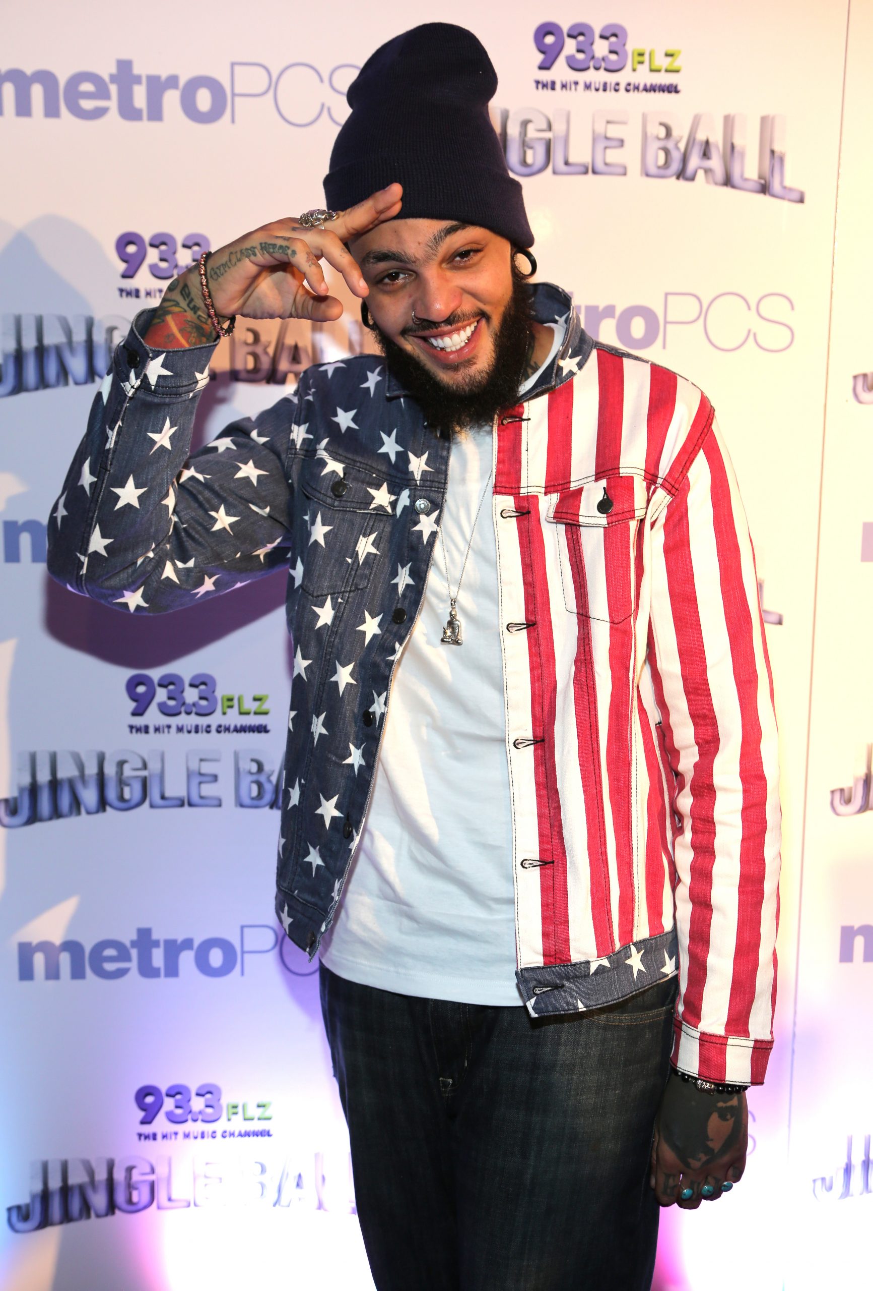 Travie McCoy photo