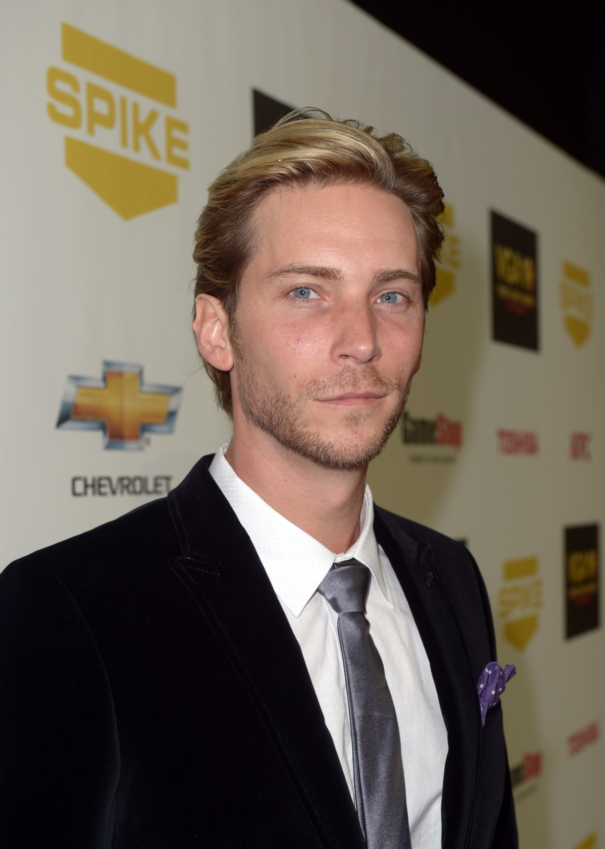 Troy Baker photo