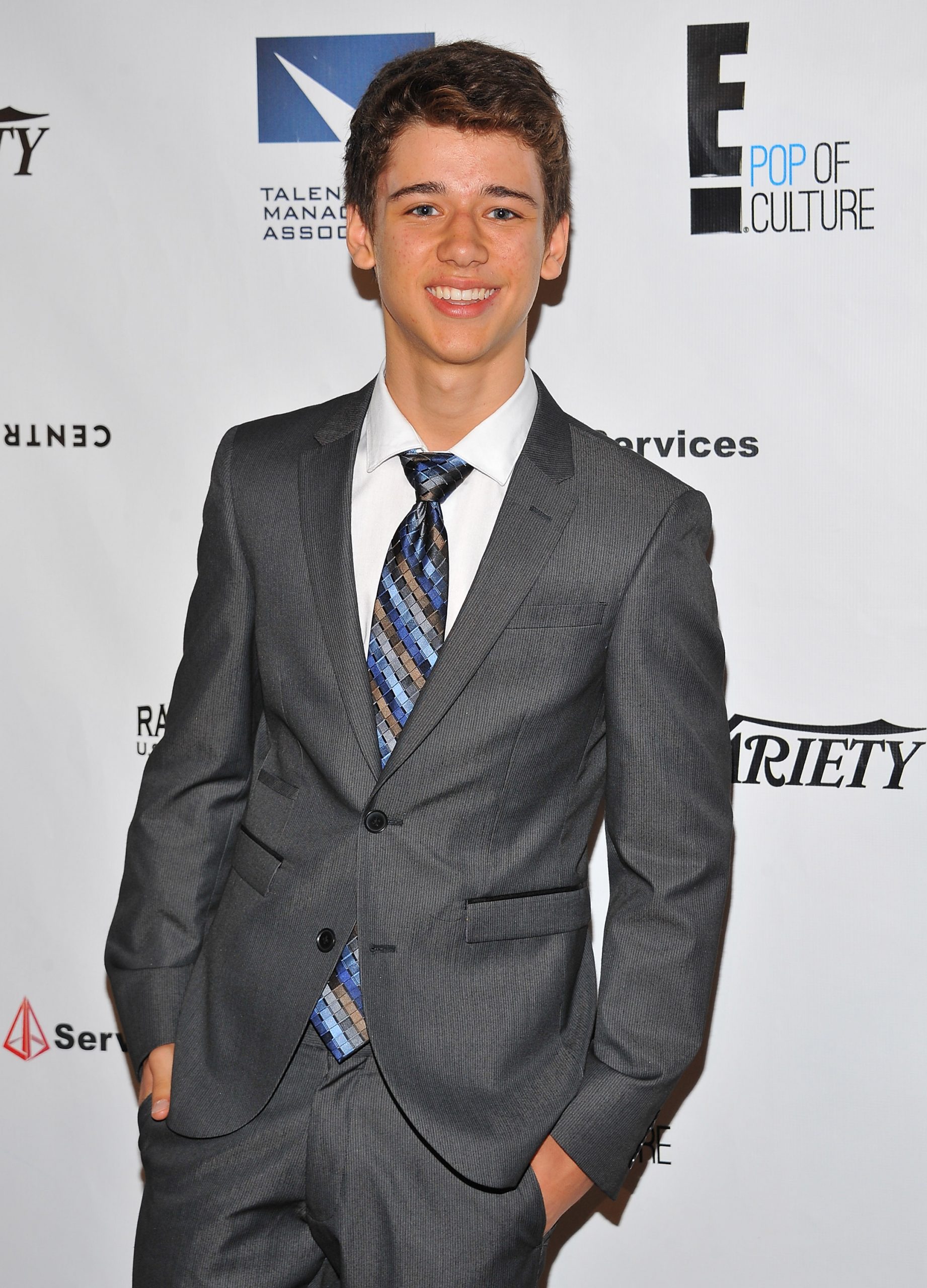 Uriah Shelton photo 2