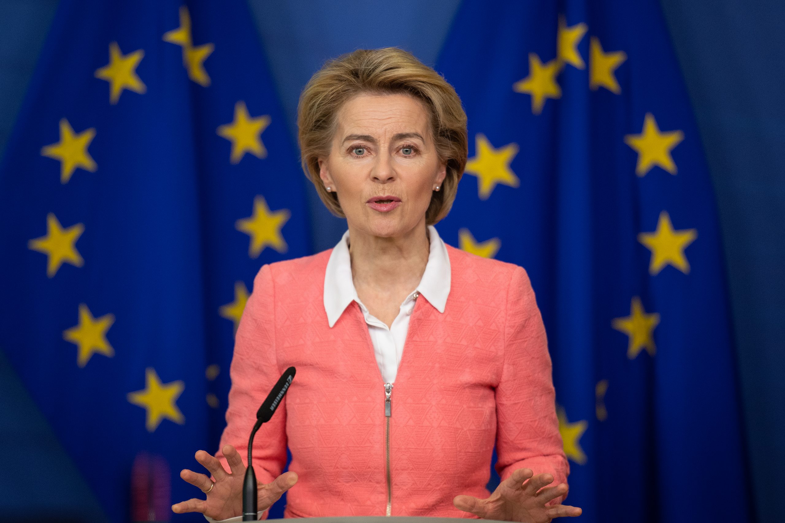 Ursula von der Leyen photo