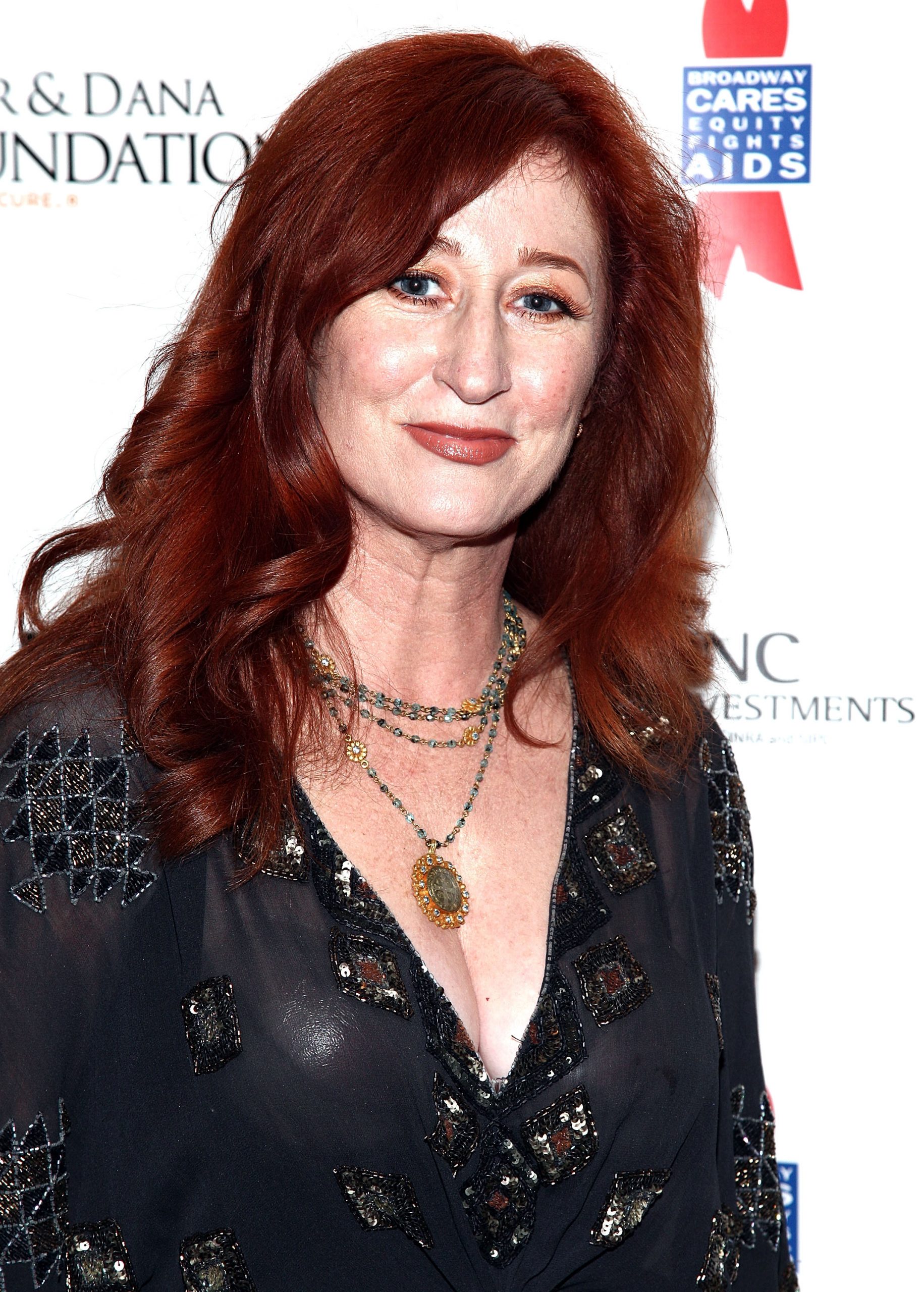 Vicki Lewis photo 2