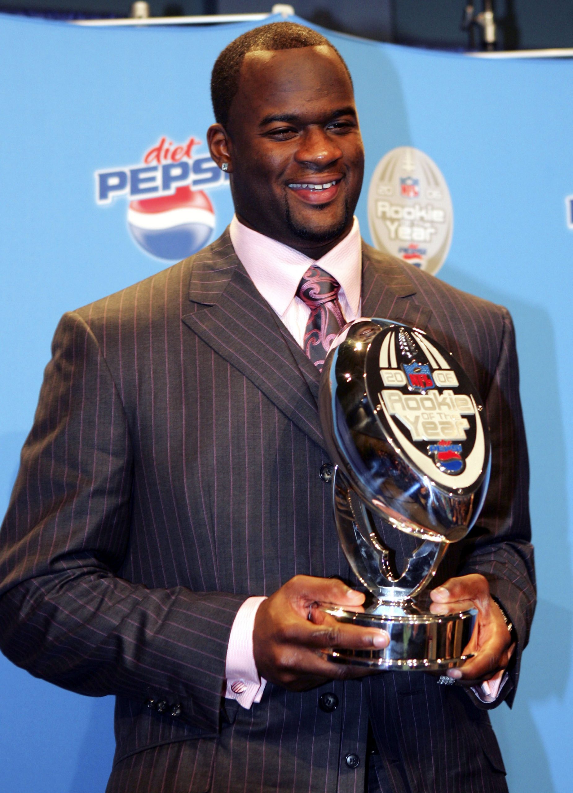 Vince Young photo 3