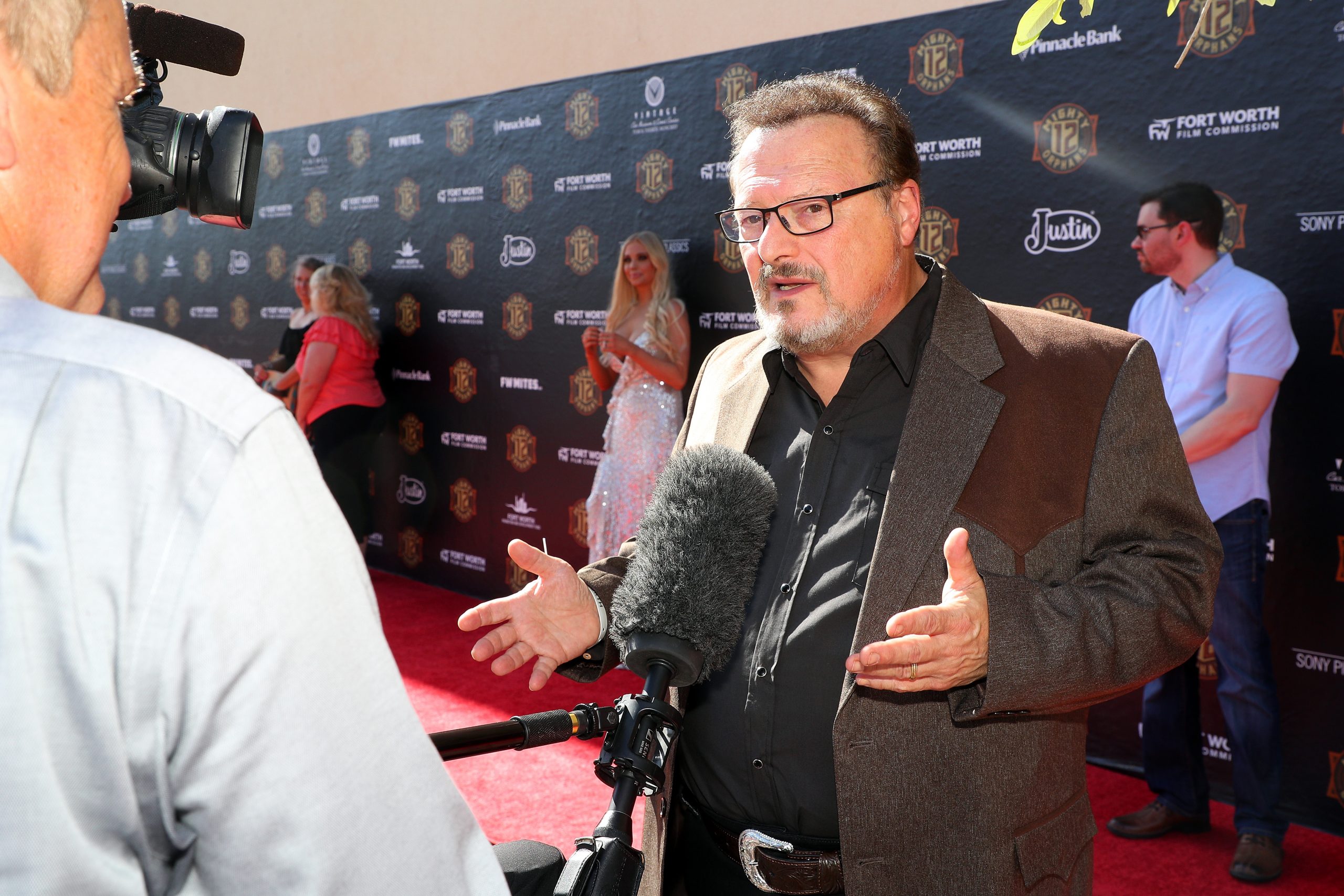 Wayne Knight photo 2