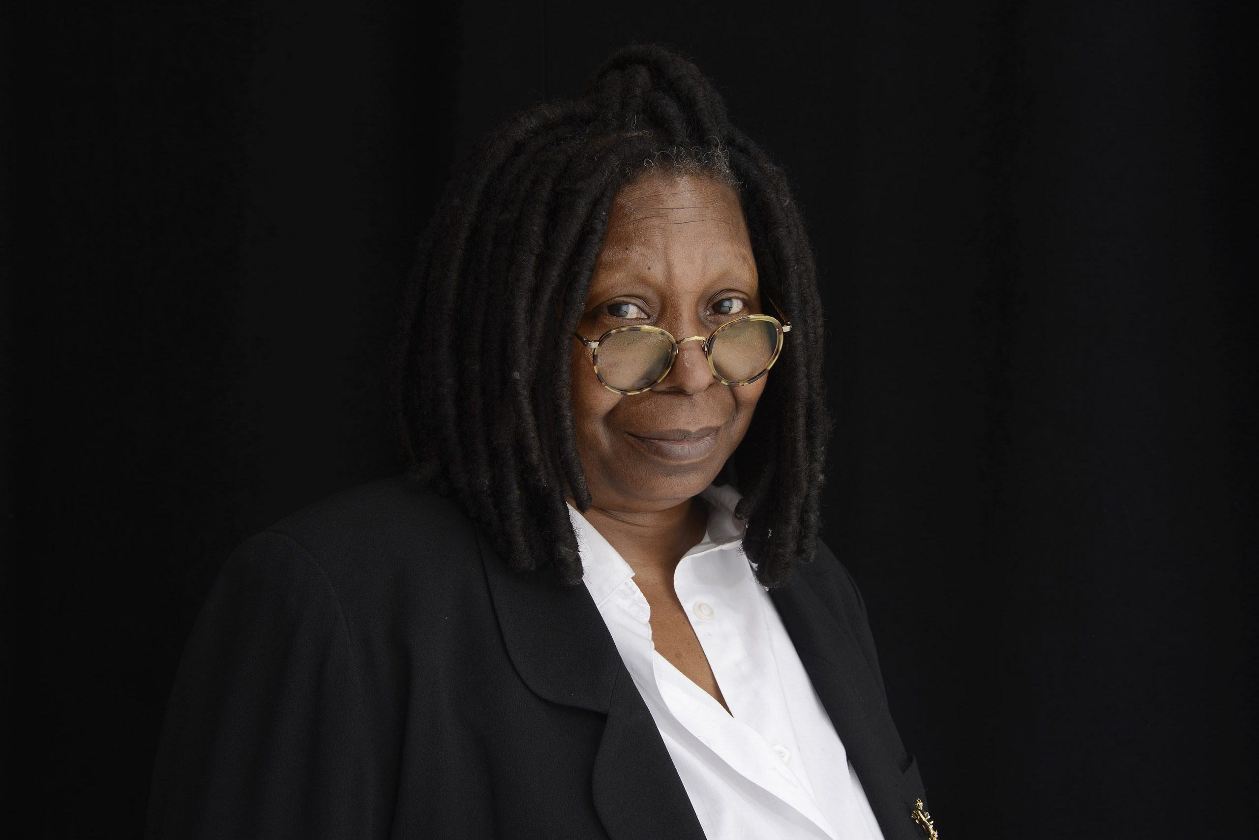 Whoopi Goldberg photo 3