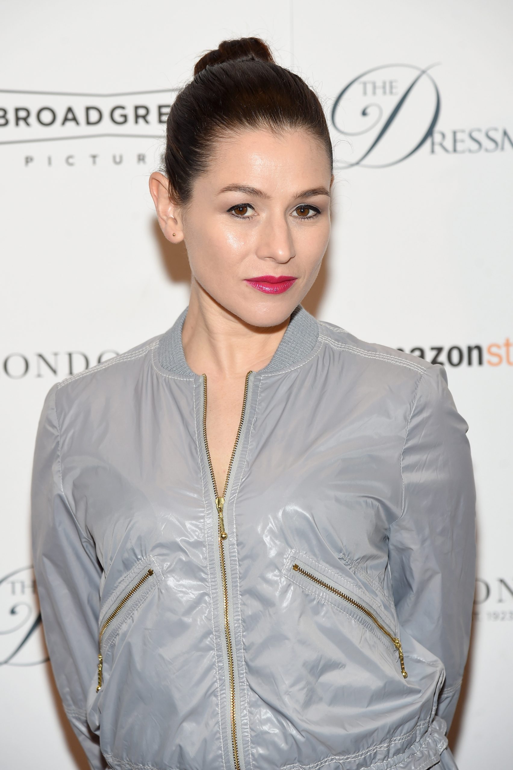 Yael Stone photo 3