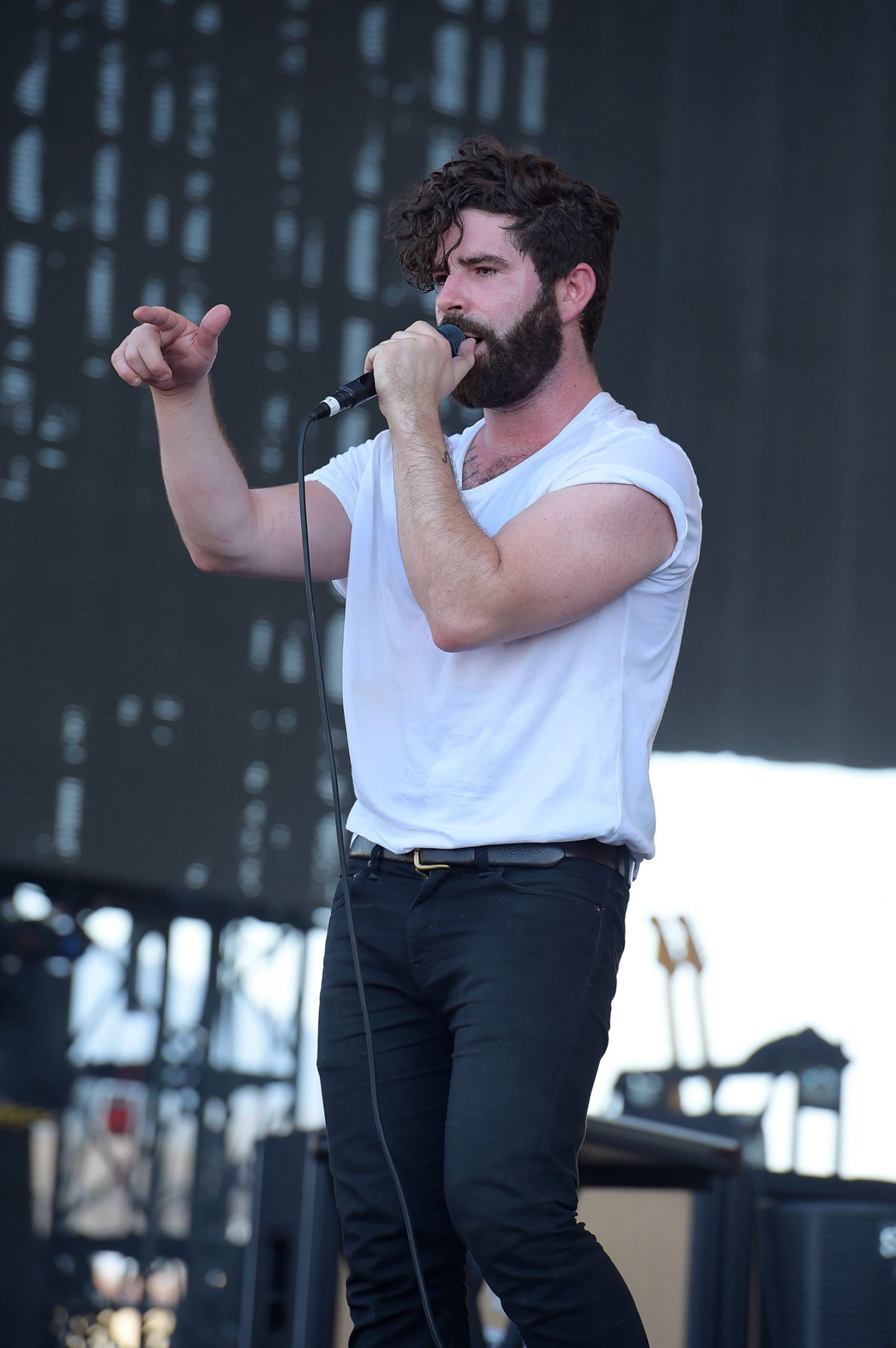 Yannis Philippakis photo