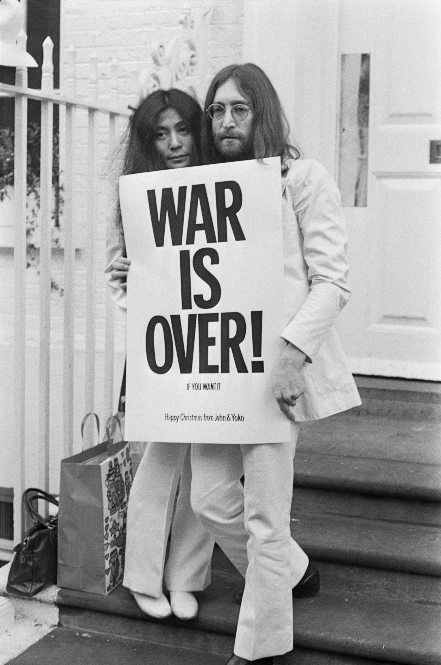 Yoko Ono photo 2