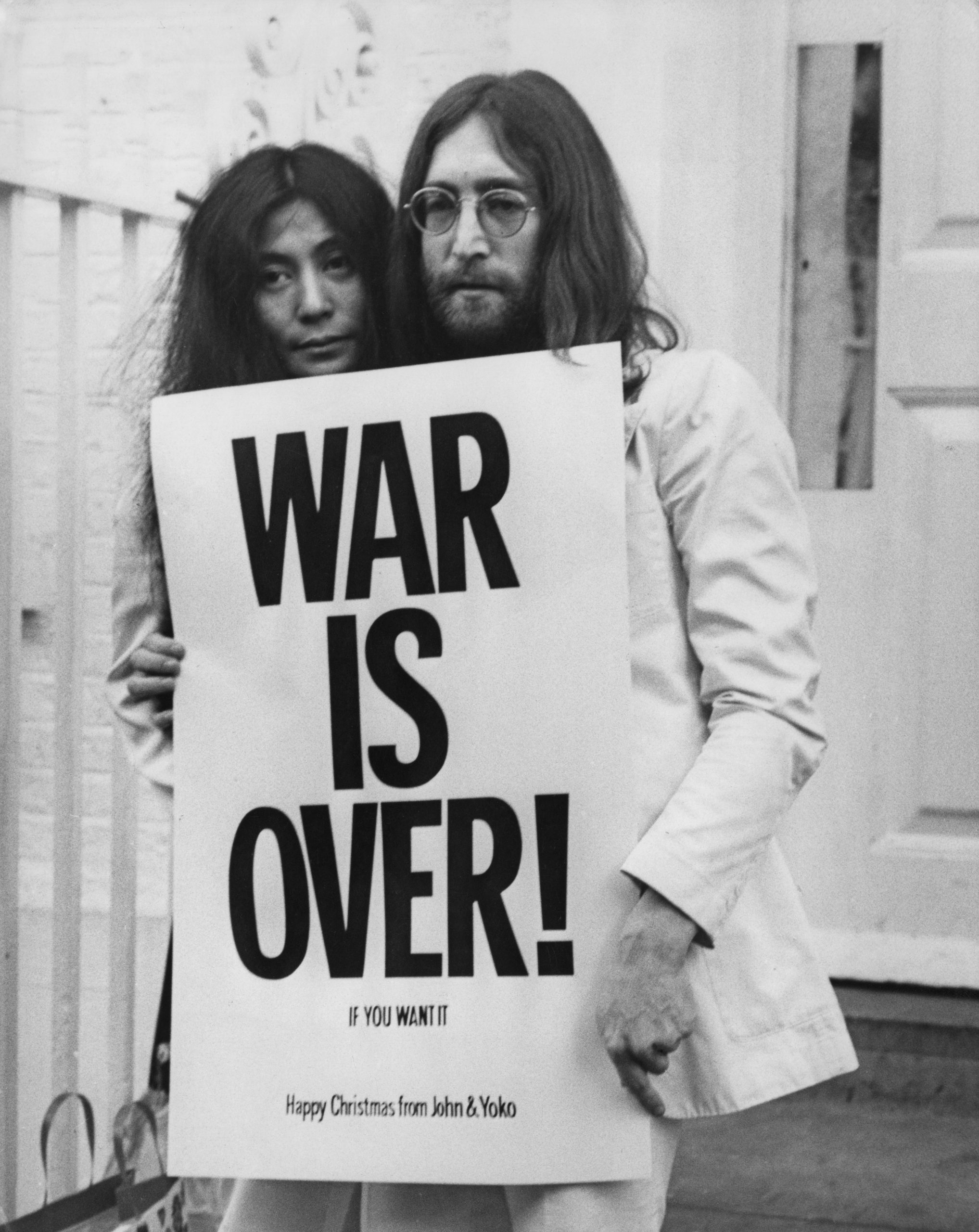 Yoko Ono photo 3