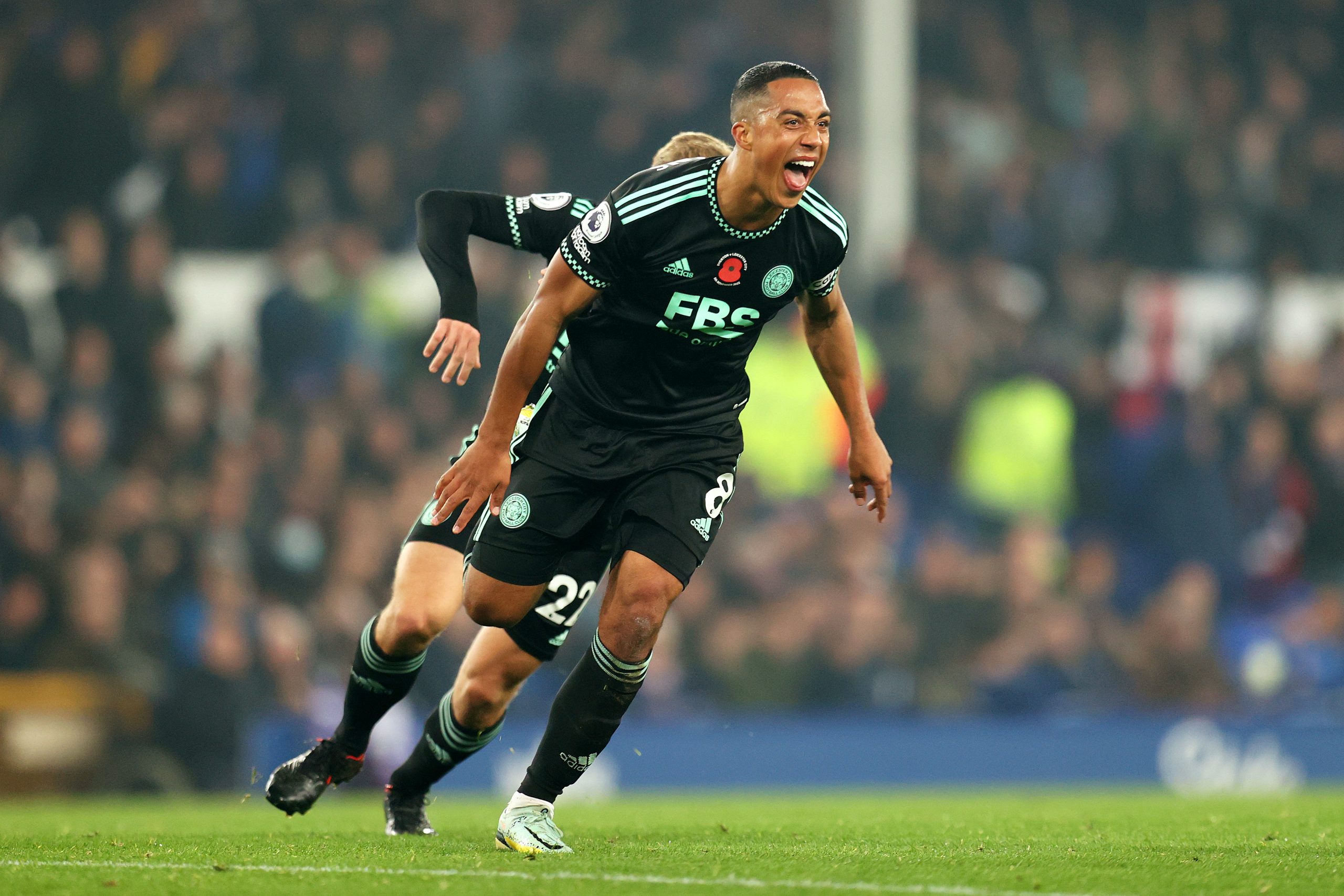 Youri Tielemans photo