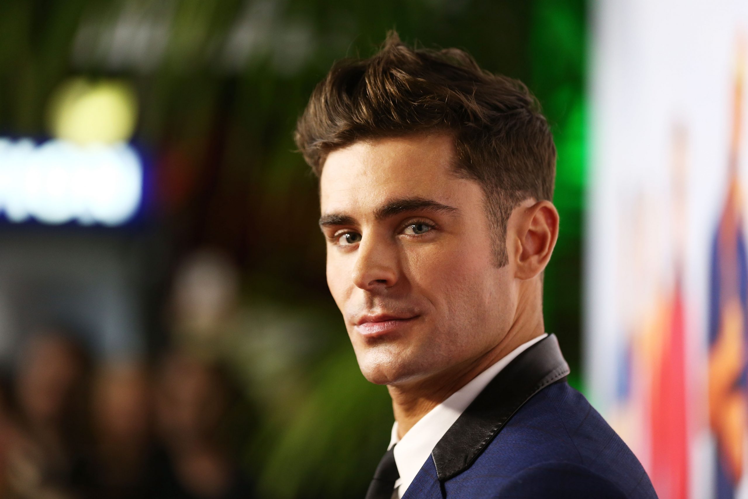 Zac Efron photo 2