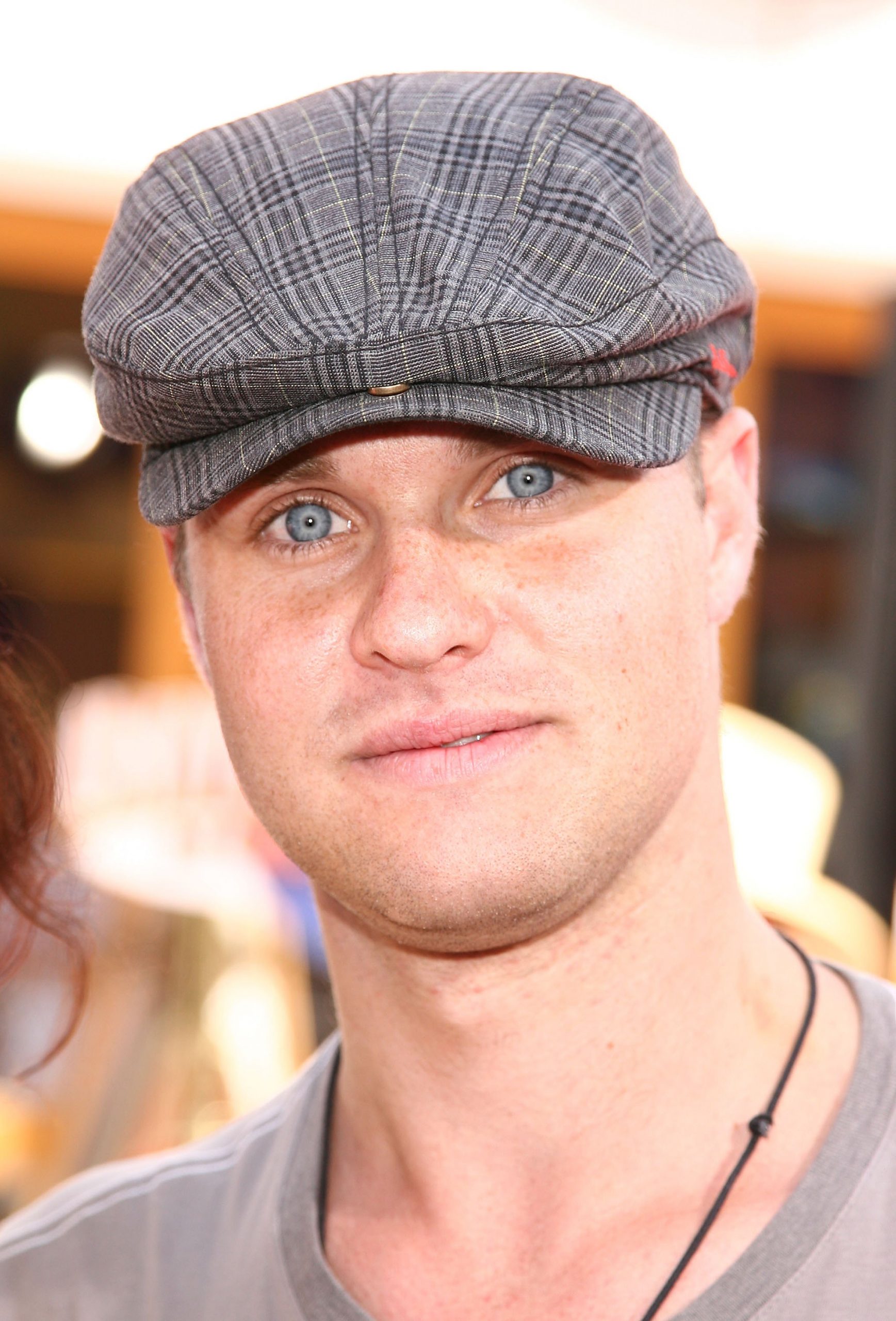 Zachery Ty Bryan photo