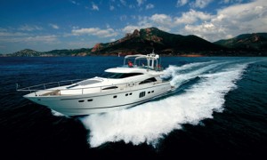 Squadron 78 custom от судостроительной верфи Fairline