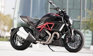 Ducati Carbon Diavel 2011